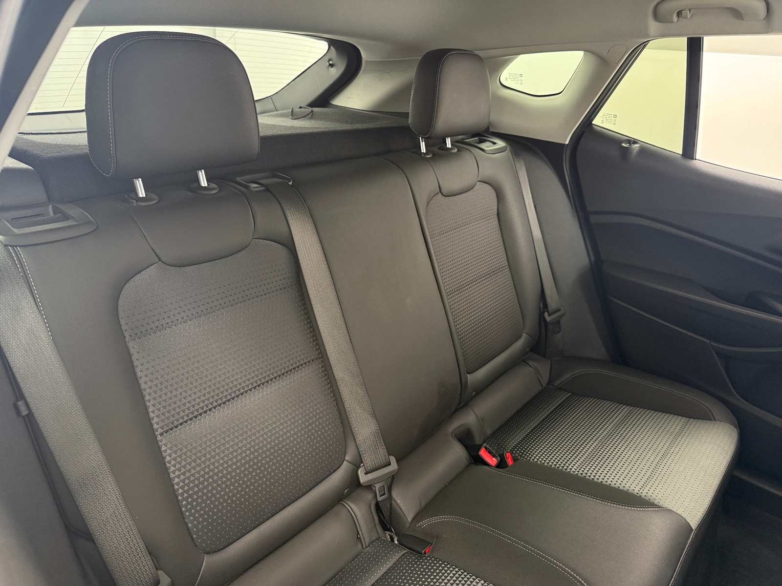 Thumbnail: 2025 Chevrolet Trax - 5