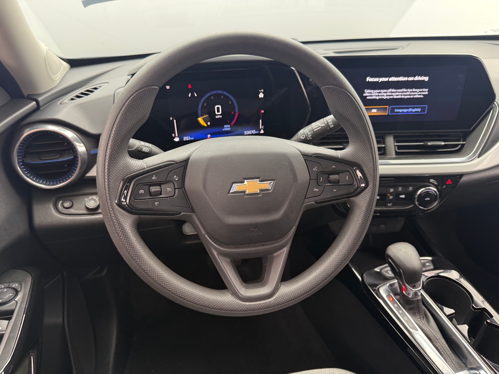 Thumbnail: 2025 Chevrolet Trax - 4