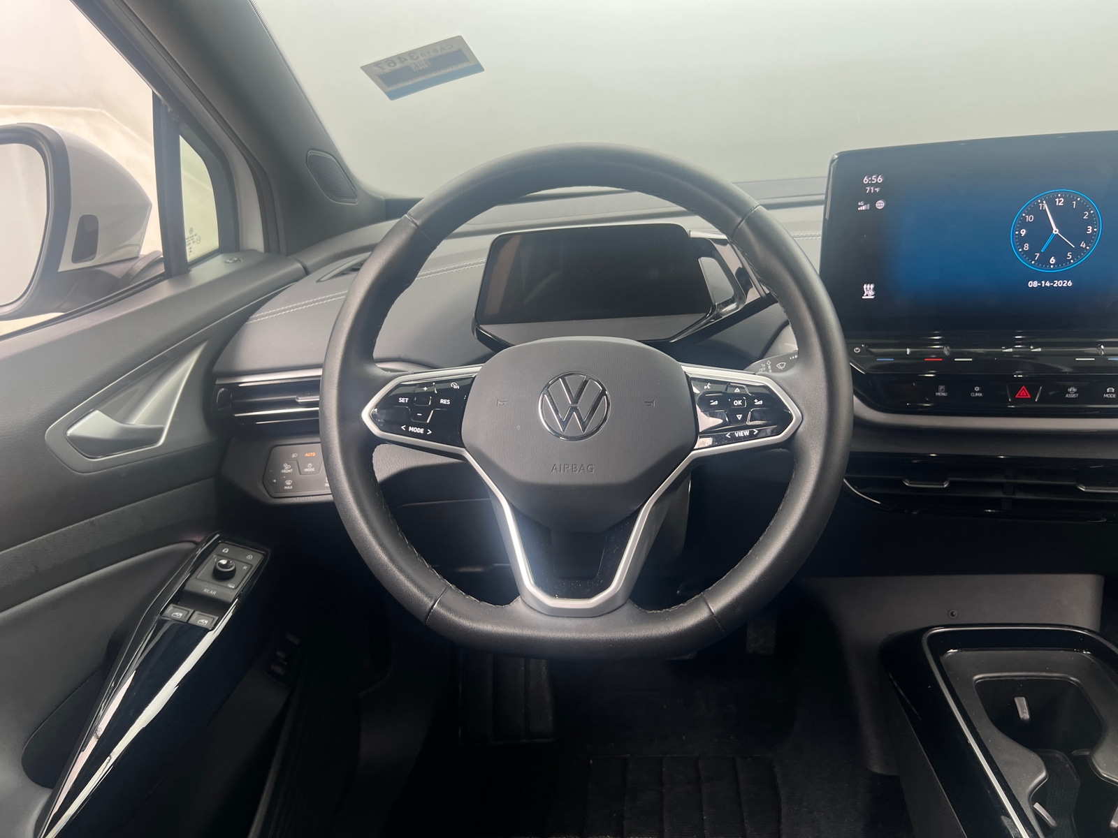 Thumbnail: 2023 Volkswagen ID.4 - 4