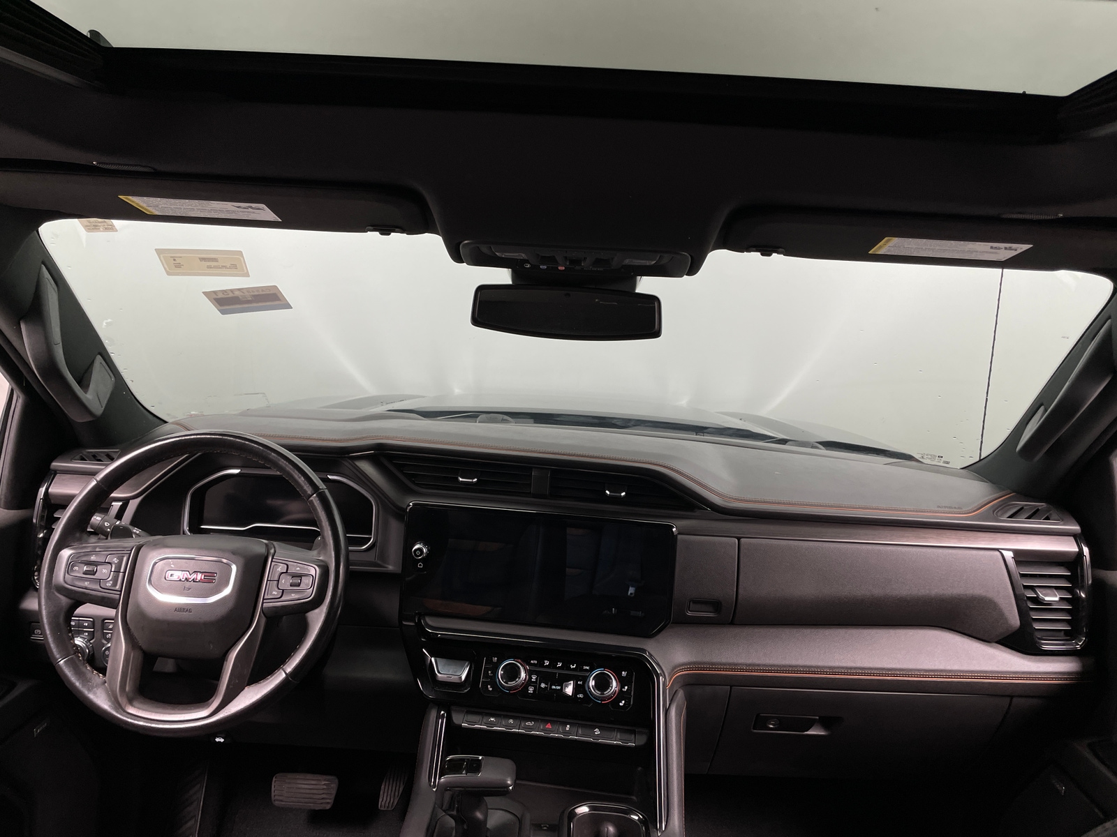 Thumbnail: 2022 GMC Sierra 1500 - 2