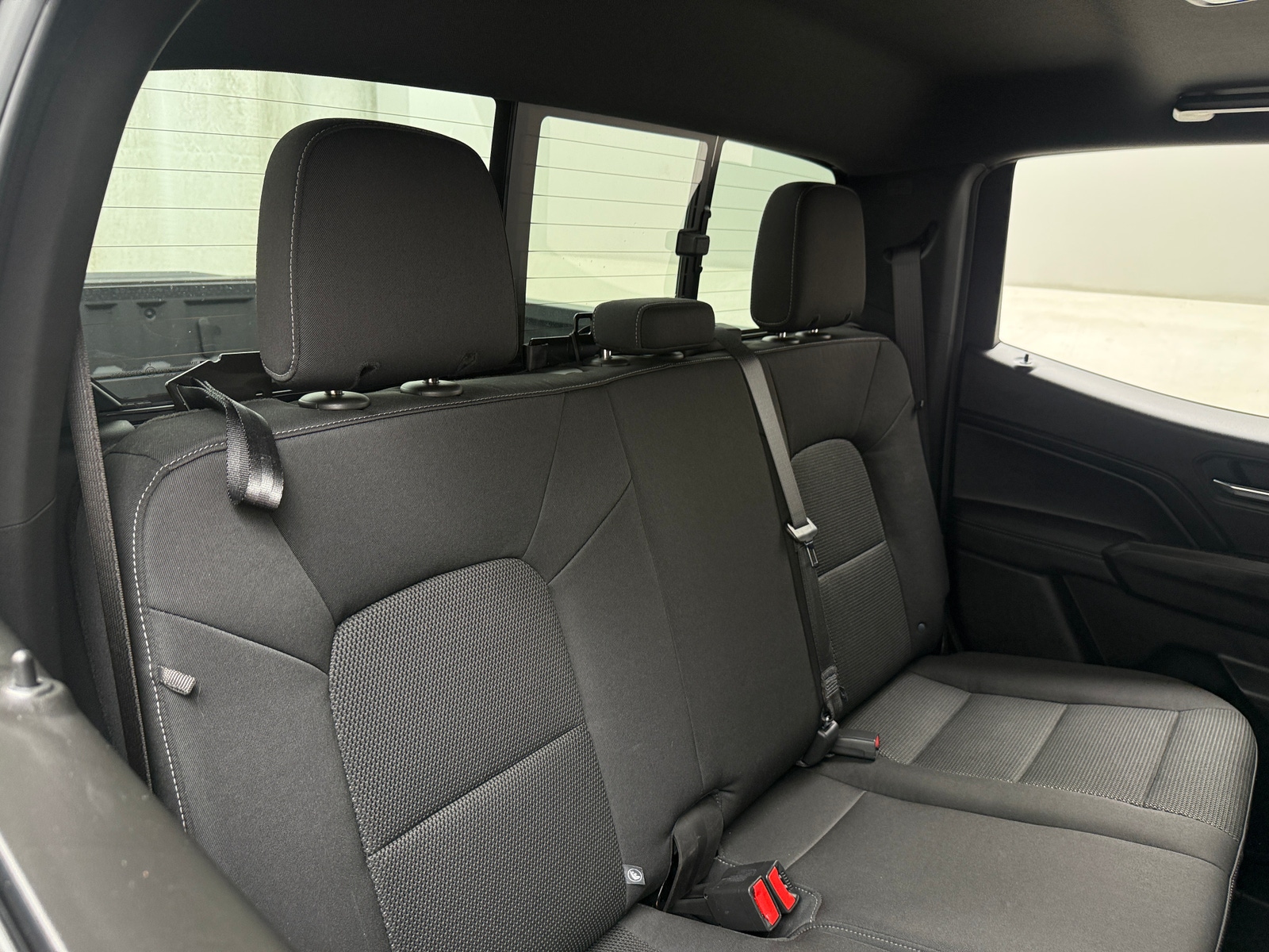 Thumbnail: 2023 Chevrolet Colorado - 6