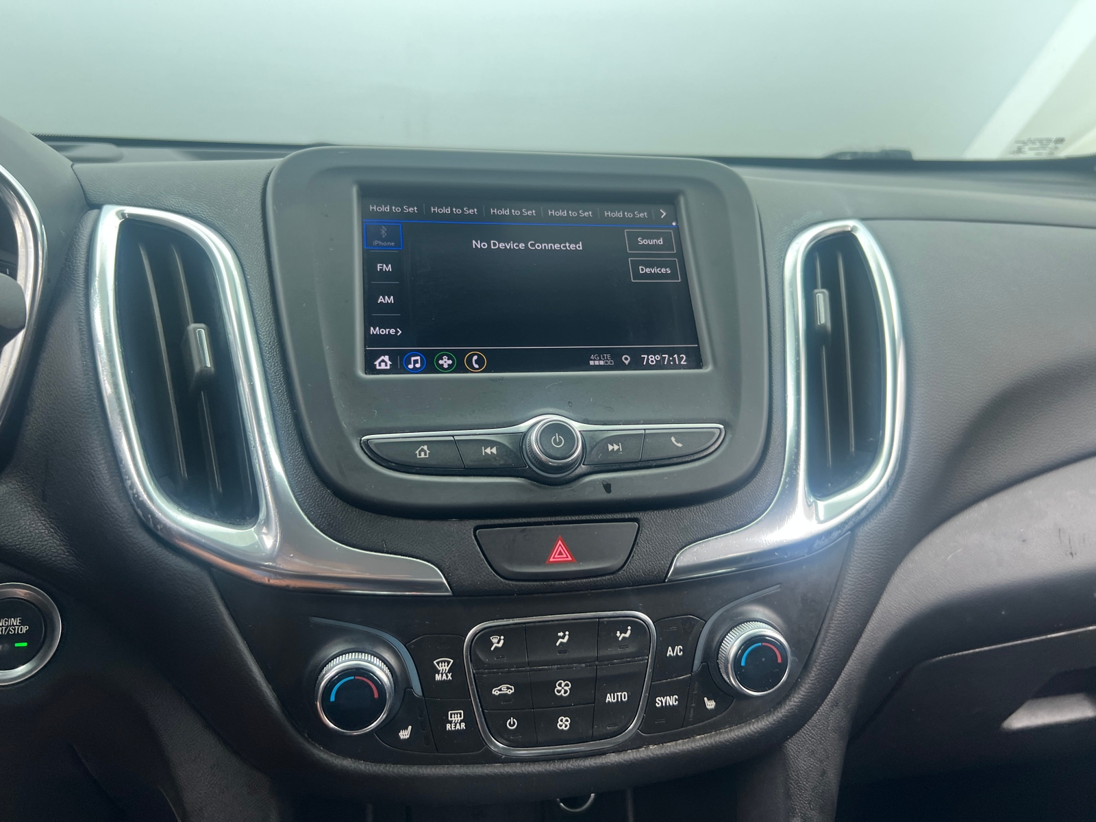 Thumbnail: 2021 Chevrolet Equinox - 4