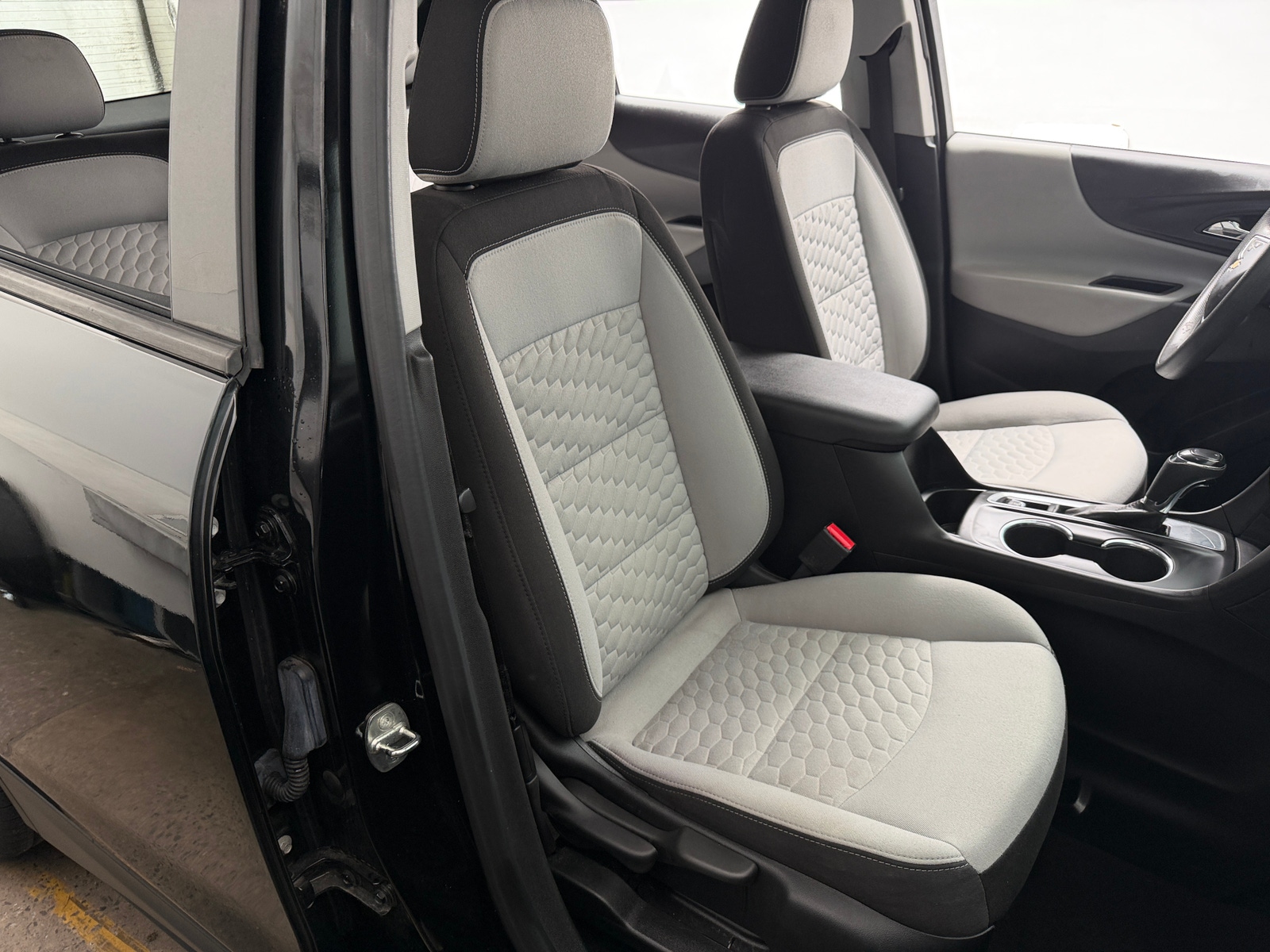 Thumbnail: 2020 Chevrolet Equinox - 2