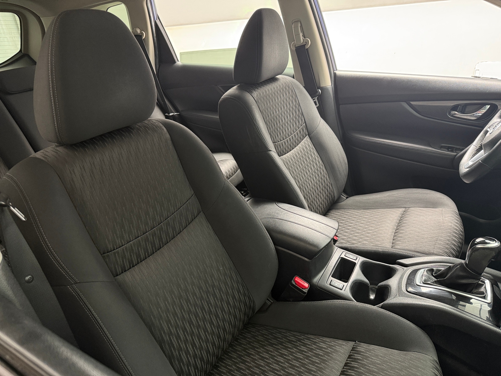 Thumbnail: 2018 Nissan Rogue - 2