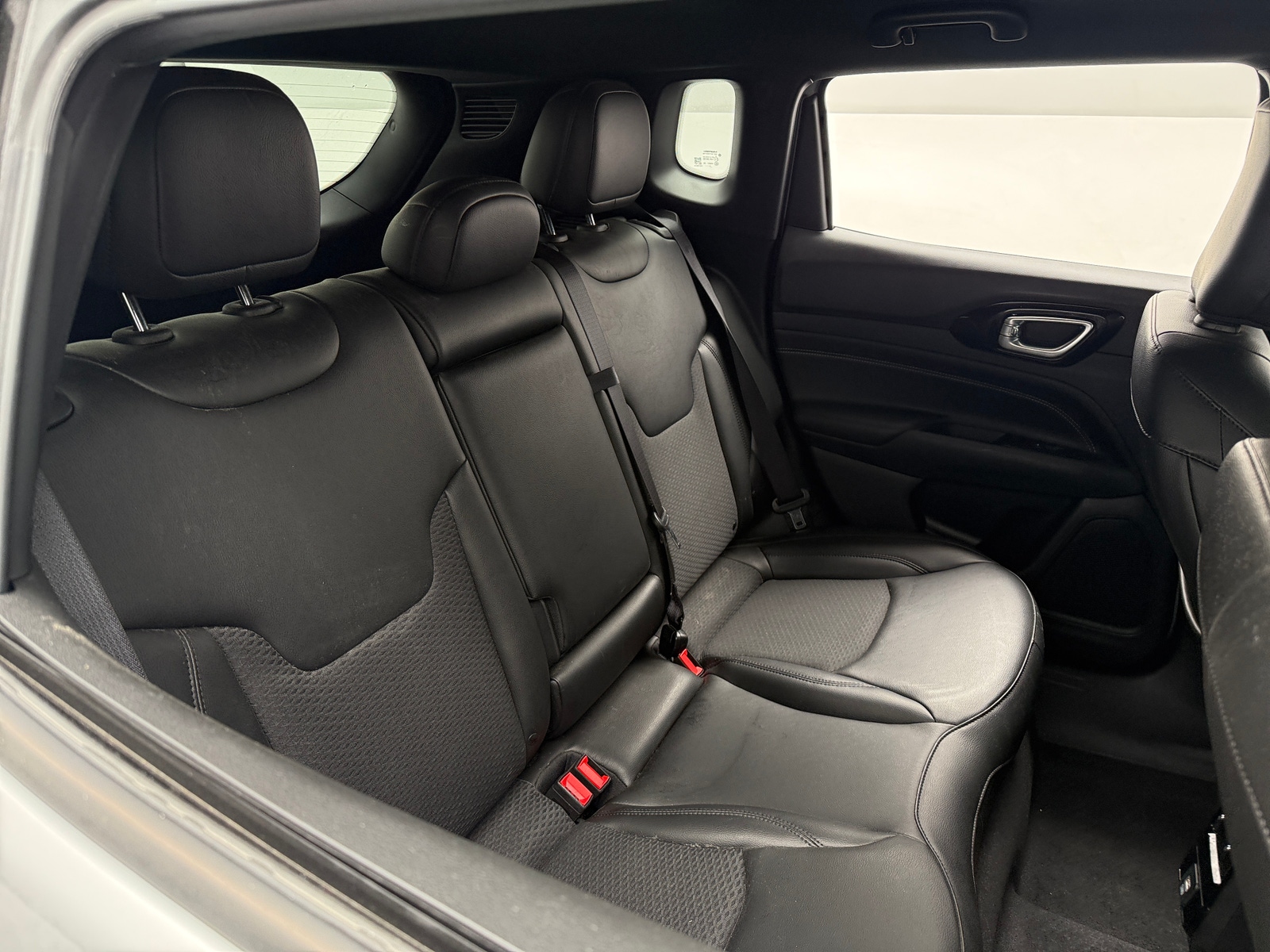Thumbnail: 2022 Jeep Compass - 6