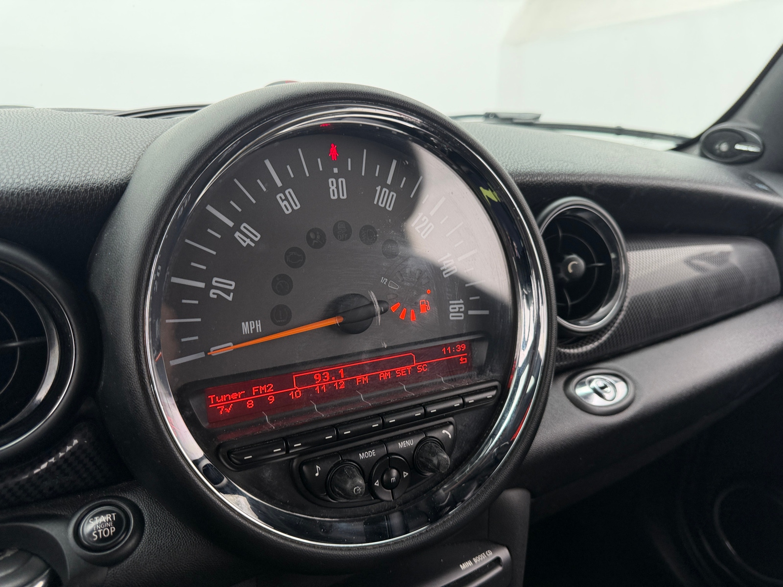 Thumbnail: 2015 MINI Cooper Convertible - 3