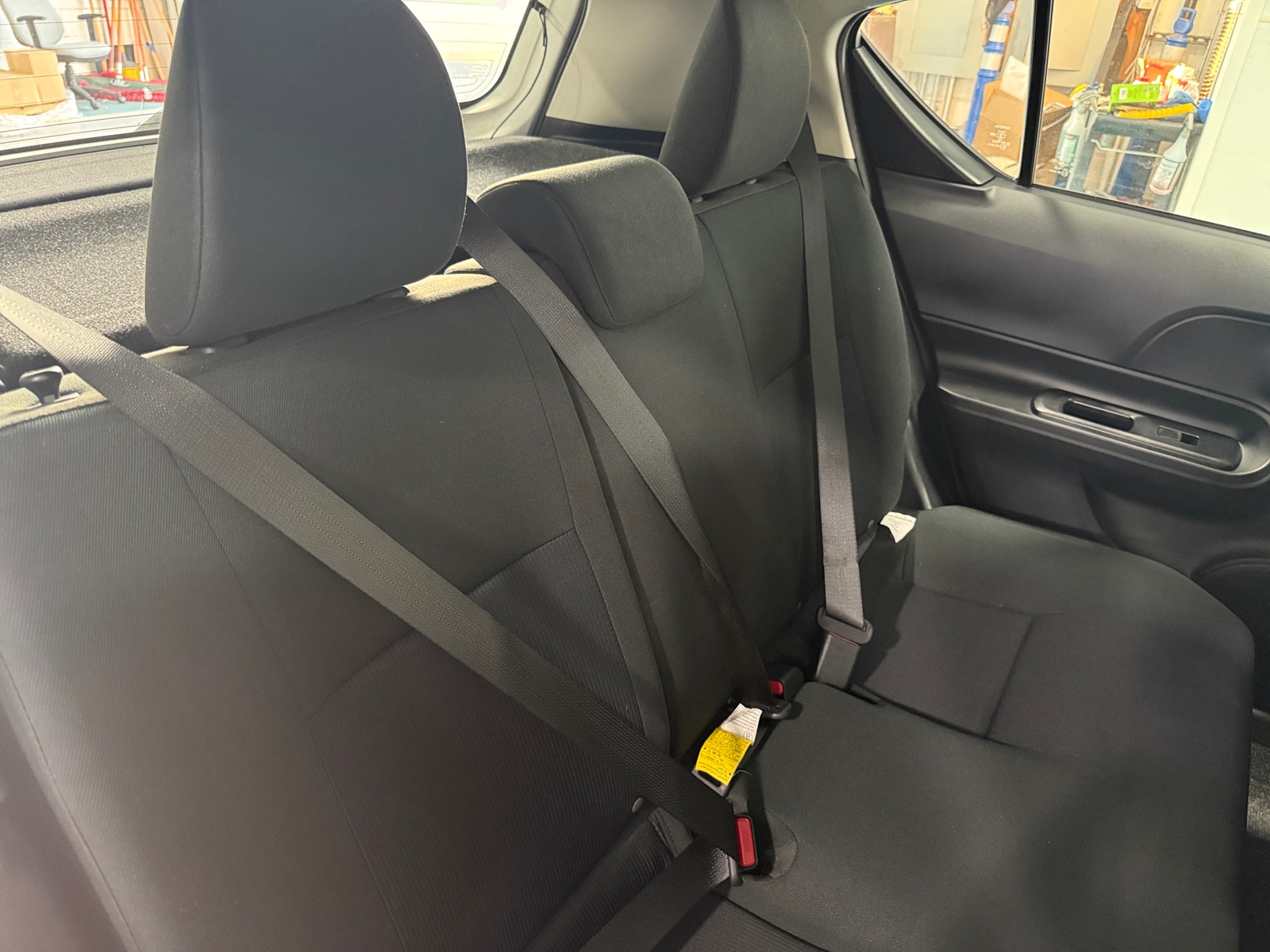 Thumbnail: 2017 Toyota Prius c - 6