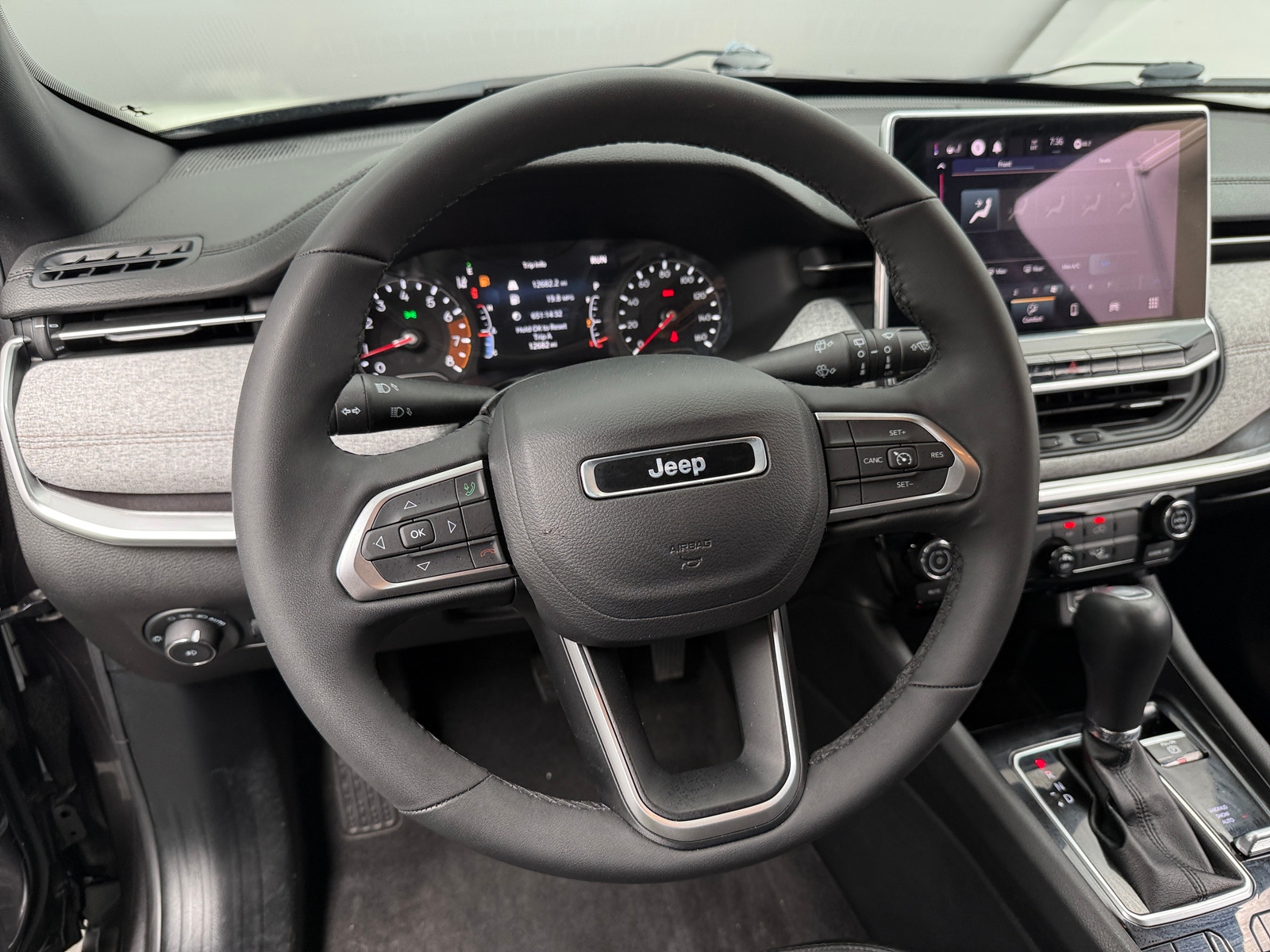 Thumbnail: 2023 Jeep Compass - 4