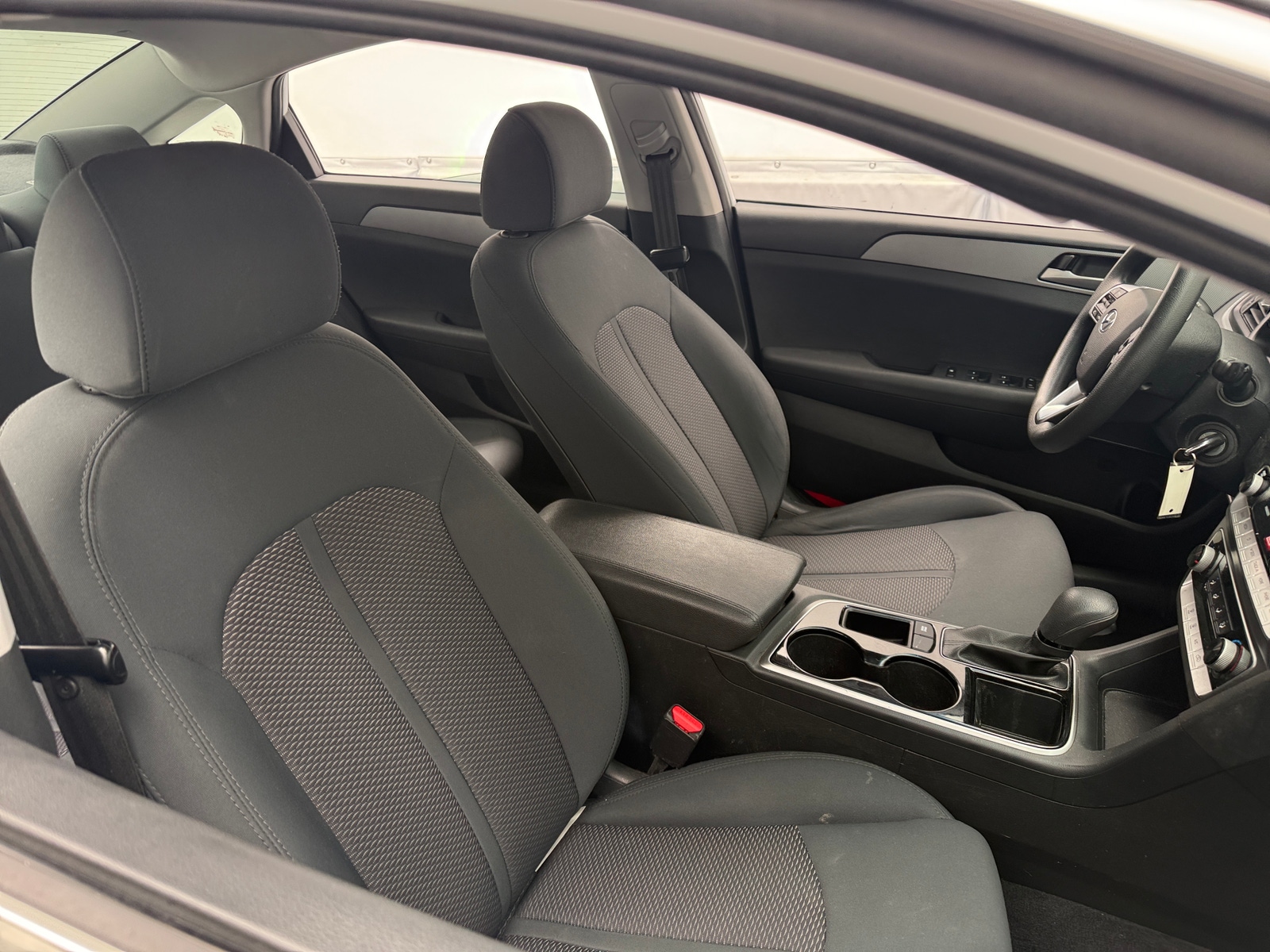 Thumbnail: 2019 Hyundai Sonata - 2