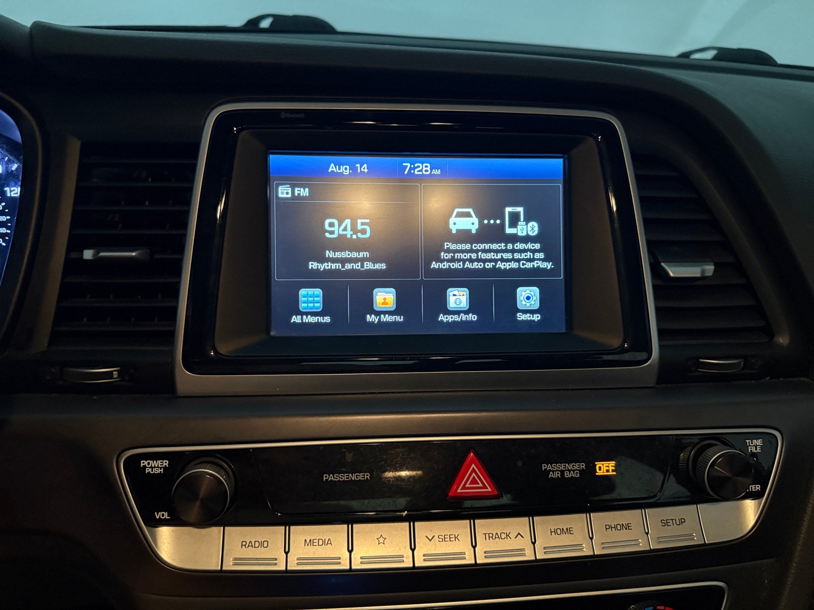 Thumbnail: 2019 Hyundai Sonata - 4