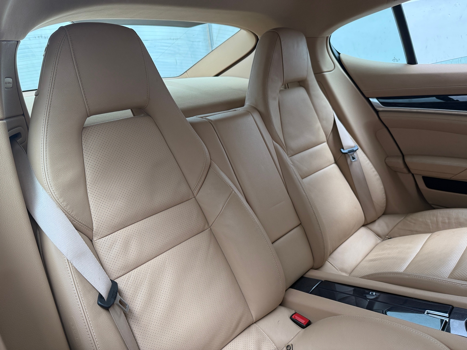 Thumbnail: 2014 Porsche Panamera - 6