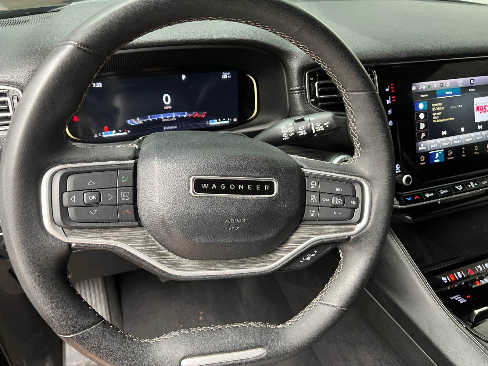Thumbnail: 2023 Jeep Wagoneer - 4