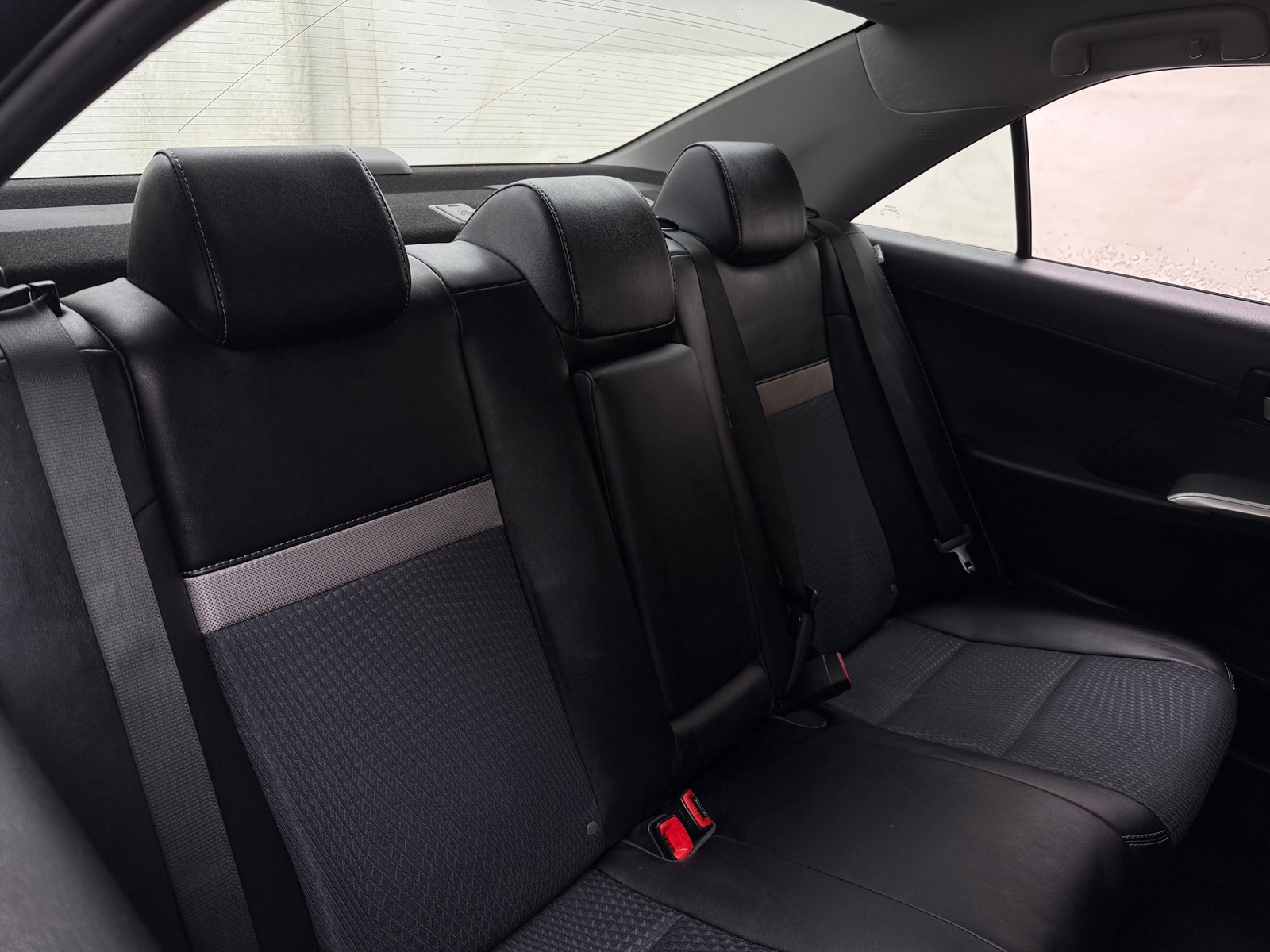 Thumbnail: 2012 Toyota Camry - 6