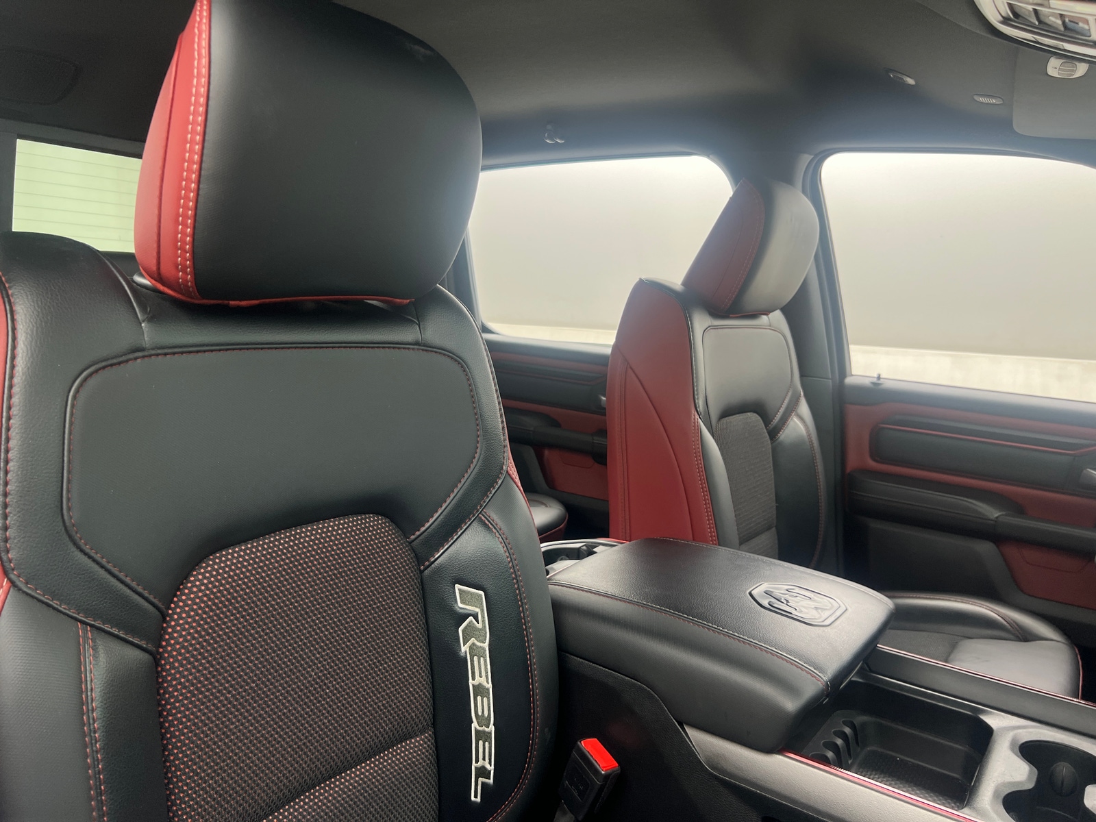 Thumbnail: 2025 RAM 1500 - 2