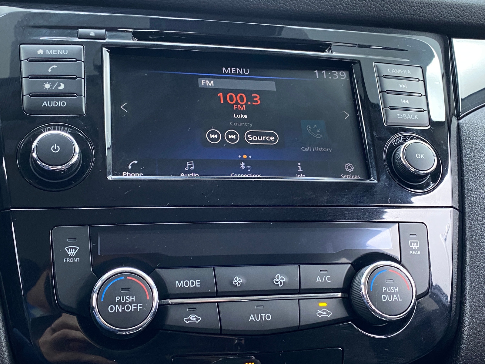 Thumbnail: 2020 Nissan Rogue Sport - 4