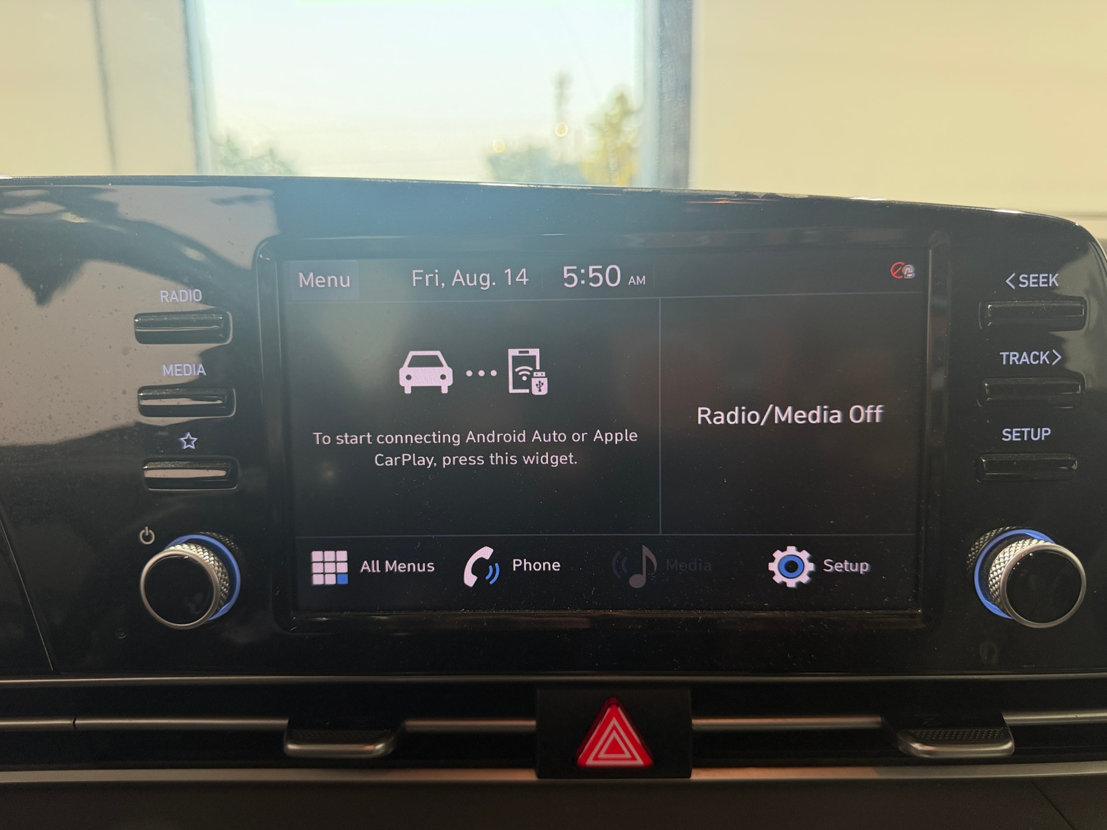 Thumbnail: 2022 Hyundai Elantra - 4