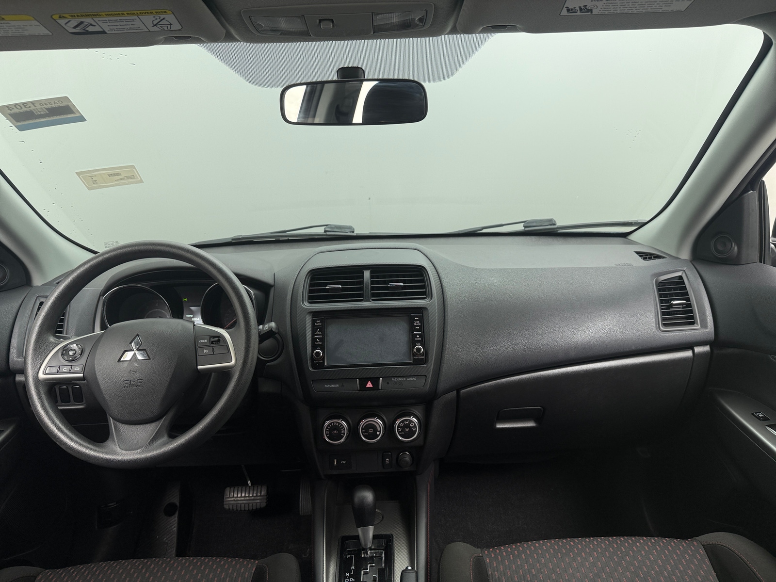Thumbnail: 2018 Mitsubishi Outlander Sport - 3