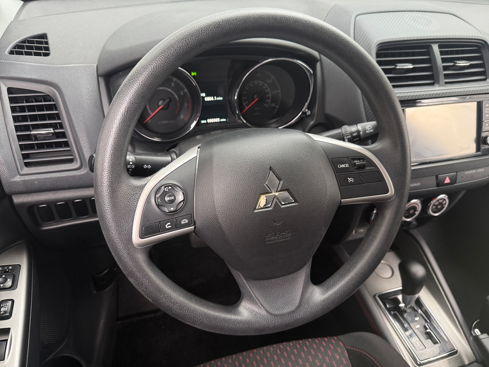 Thumbnail: 2018 Mitsubishi Outlander Sport - 5