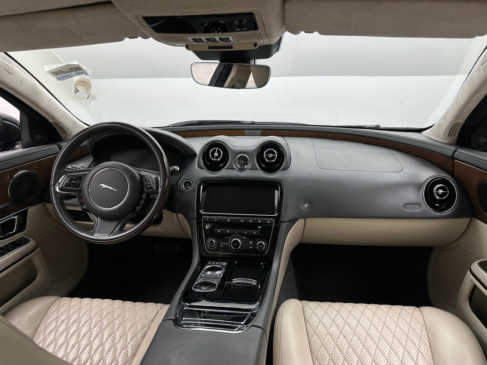 Thumbnail: 2019 Jaguar XJ - 2