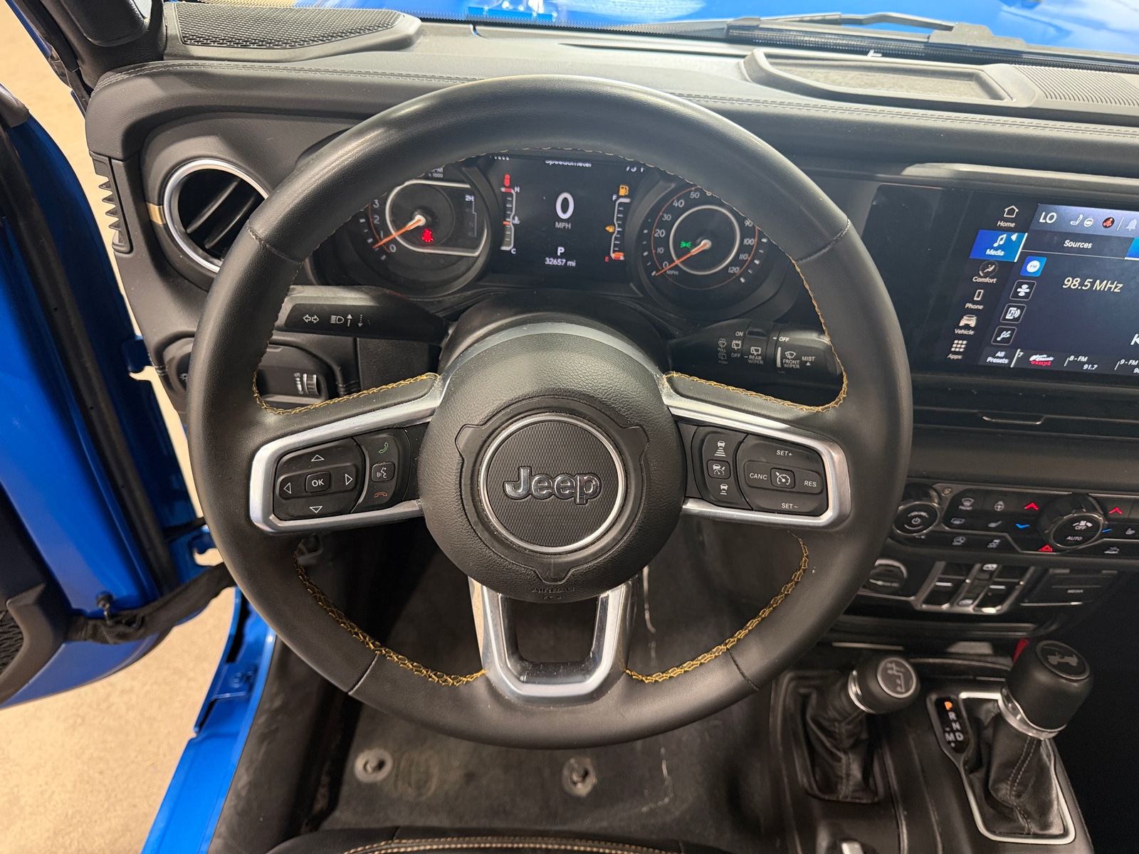 Thumbnail: 2024 Jeep Wrangler - 4