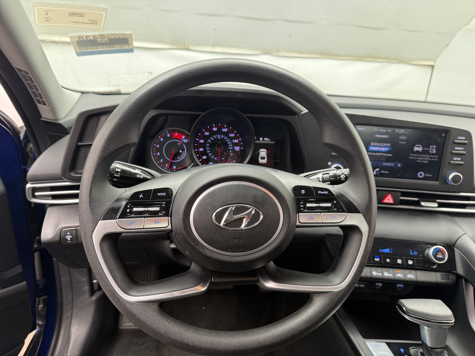 Thumbnail: 2023 Hyundai Elantra - 5