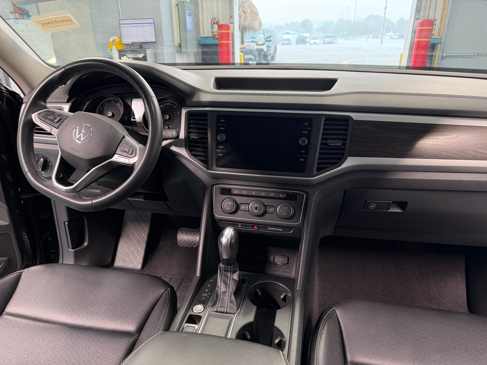 Thumbnail: 2021 Volkswagen Atlas - 2
