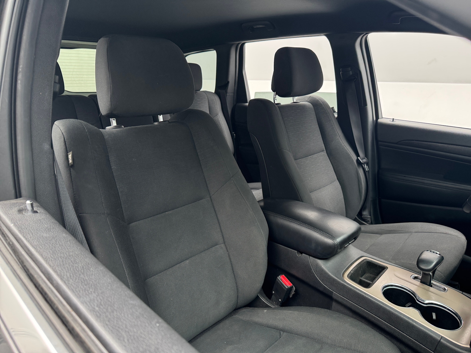 Thumbnail: 2015 Jeep Grand Cherokee - 2
