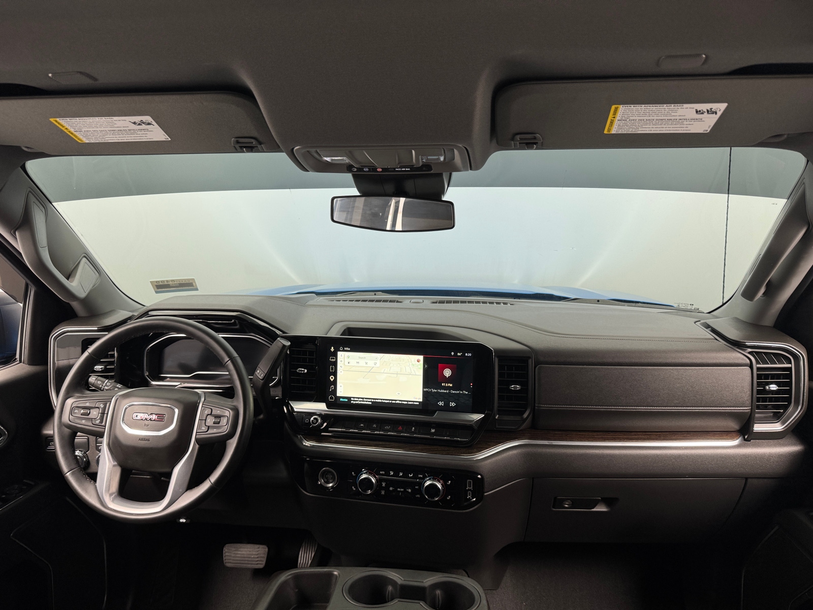 Thumbnail: 2023 GMC Sierra 1500 - 3