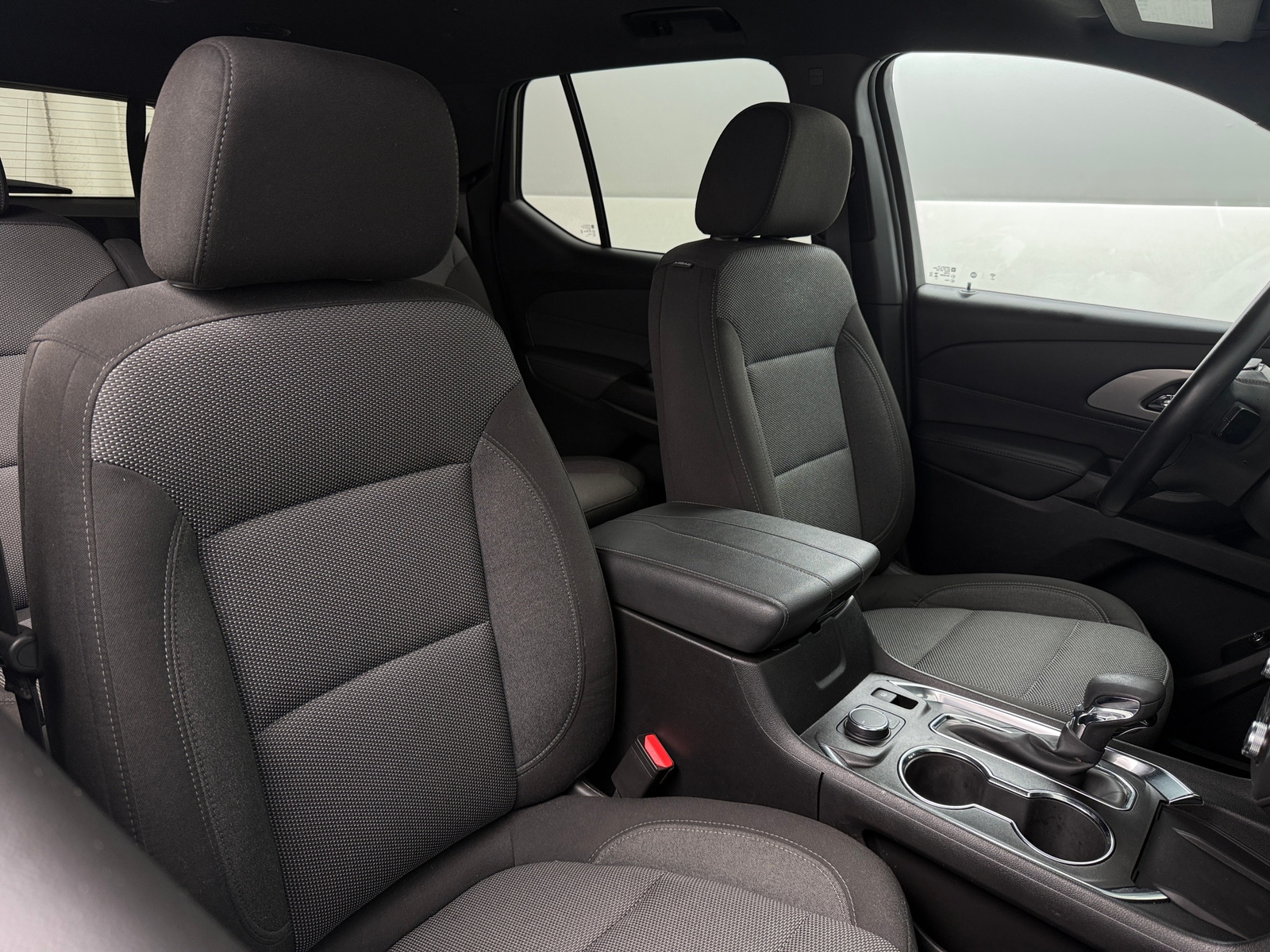 Thumbnail: 2023 Chevrolet Traverse - 2