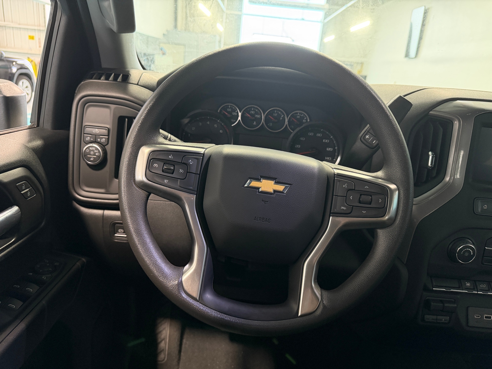 Thumbnail: 2022 Chevrolet Silverado 2500 - 5
