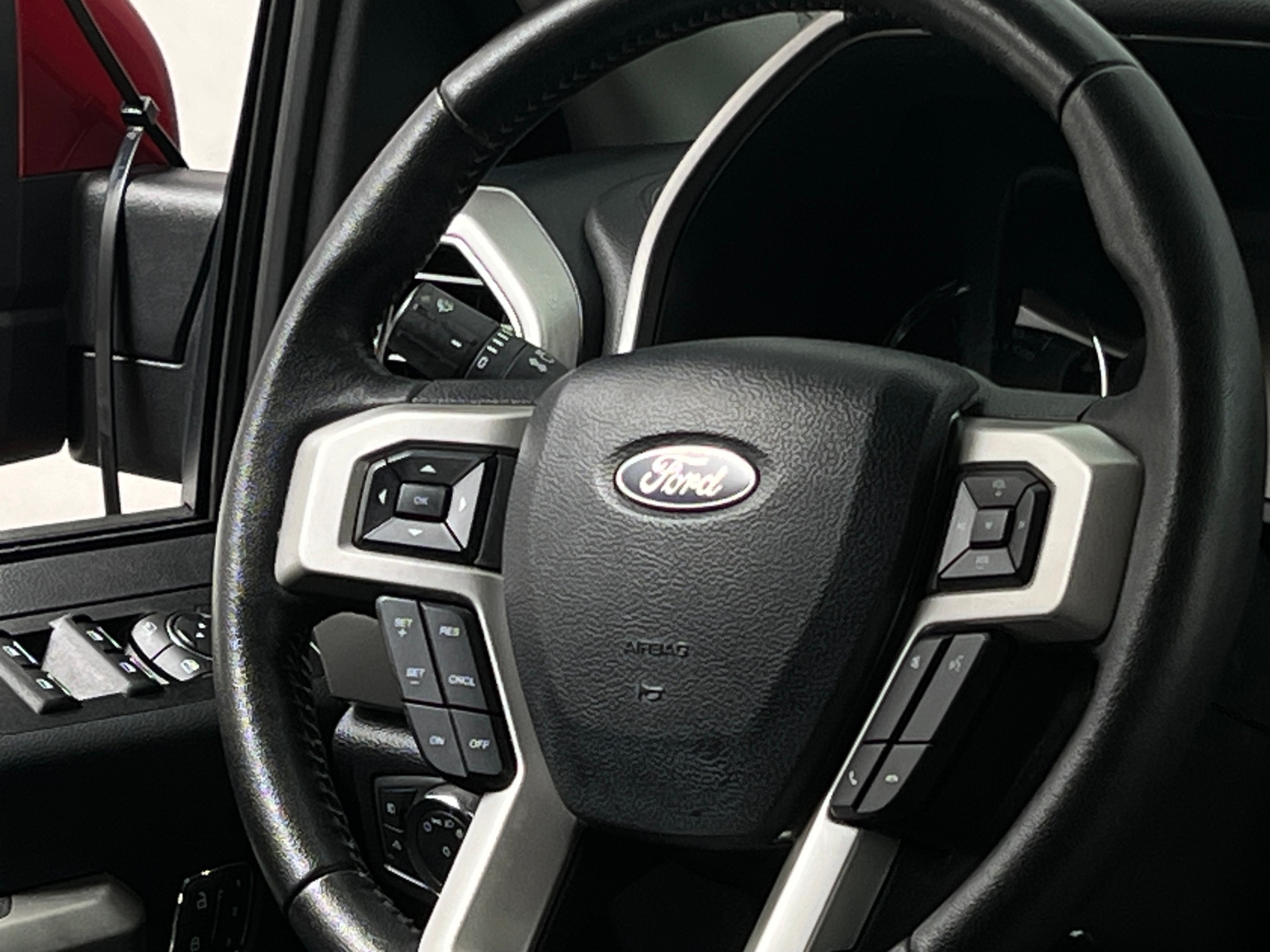Thumbnail: 2020 Ford Econoline - 4