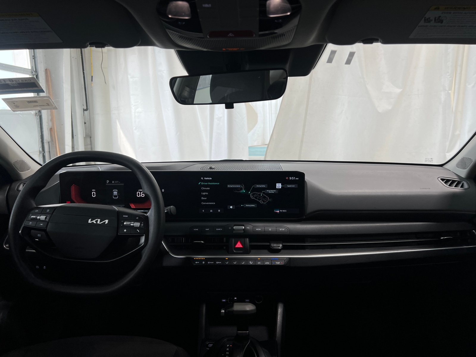 Thumbnail: 2025 Kia K4 - 3
