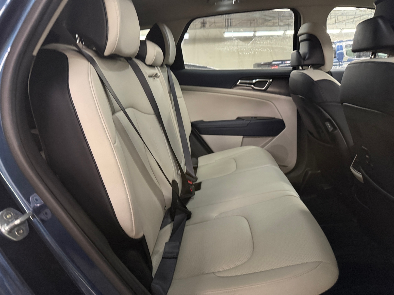 Thumbnail: 2023 Kia Sportage - 5