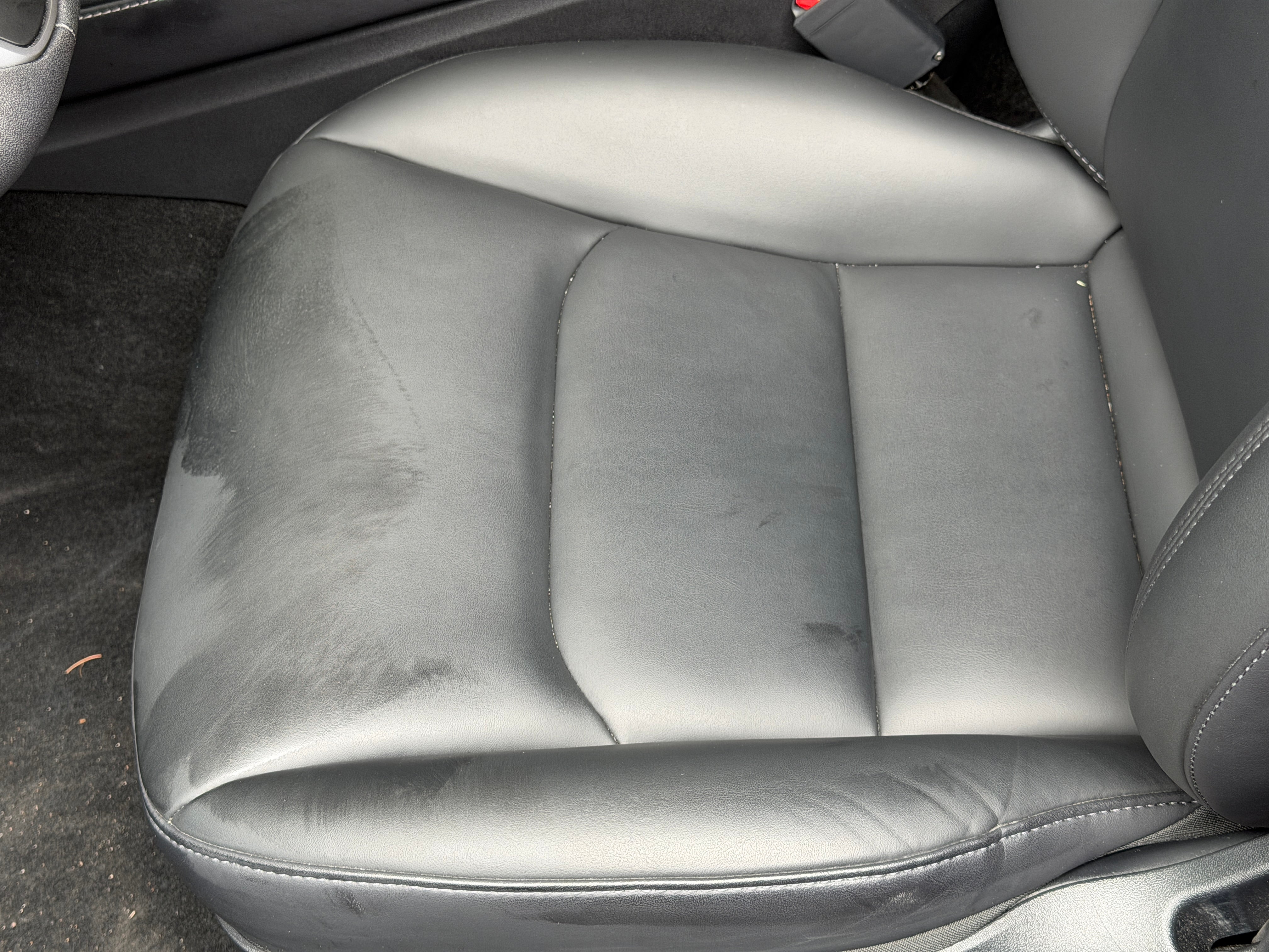 2024 Tesla Model Y Long Range - Photo 25