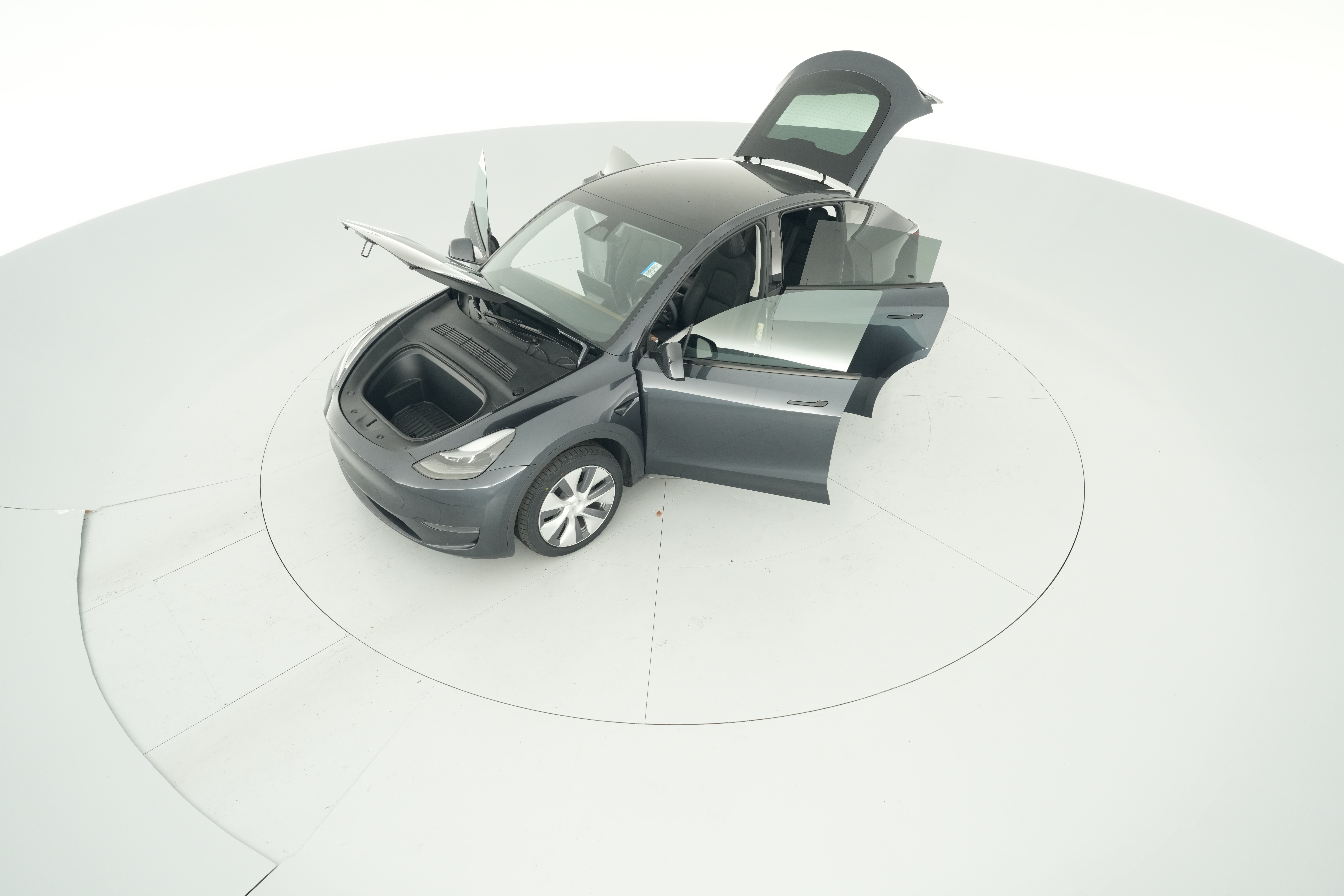 2024 Tesla Model Y Long Range - Photo 46