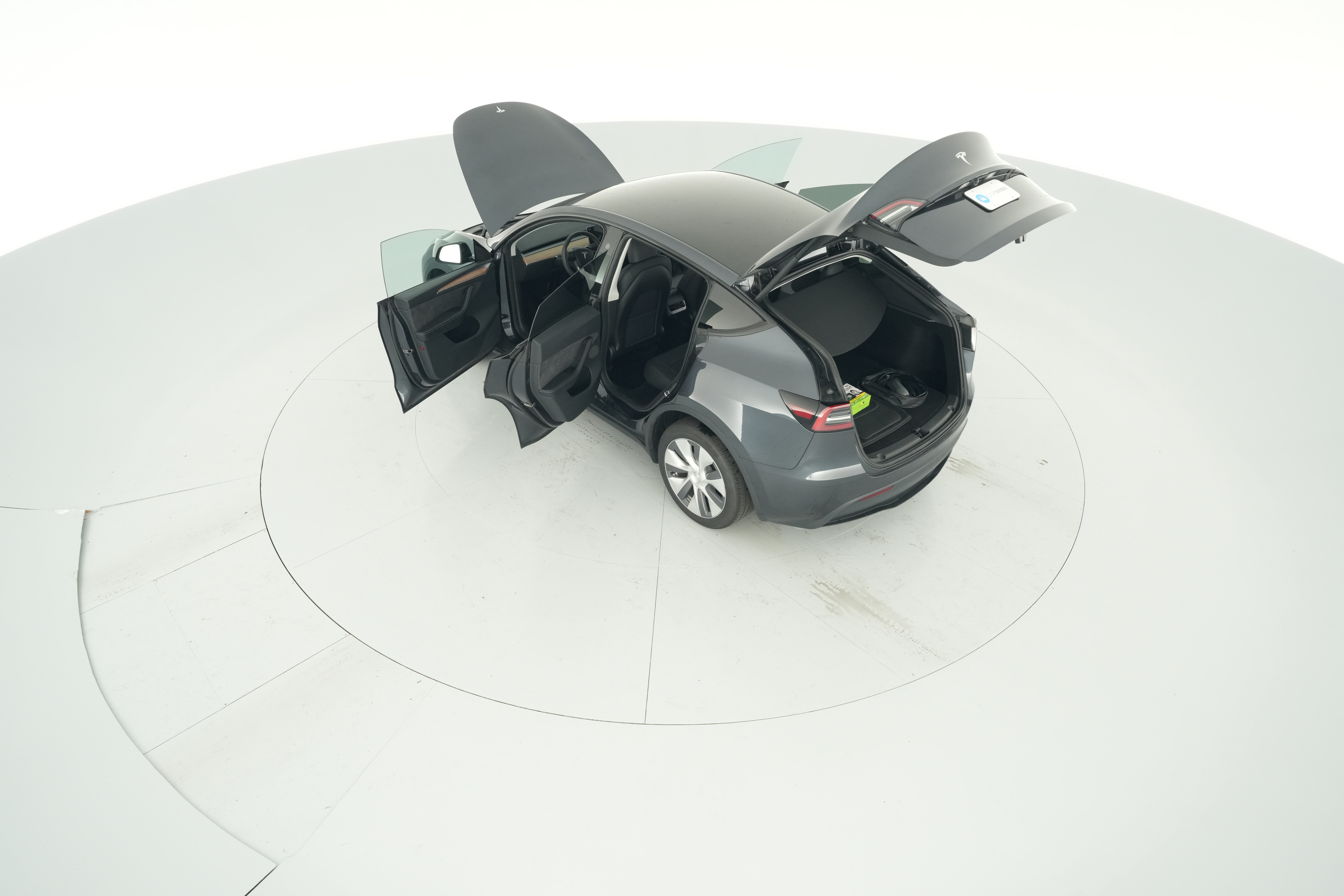 2024 Tesla Model Y Long Range - Photo 50