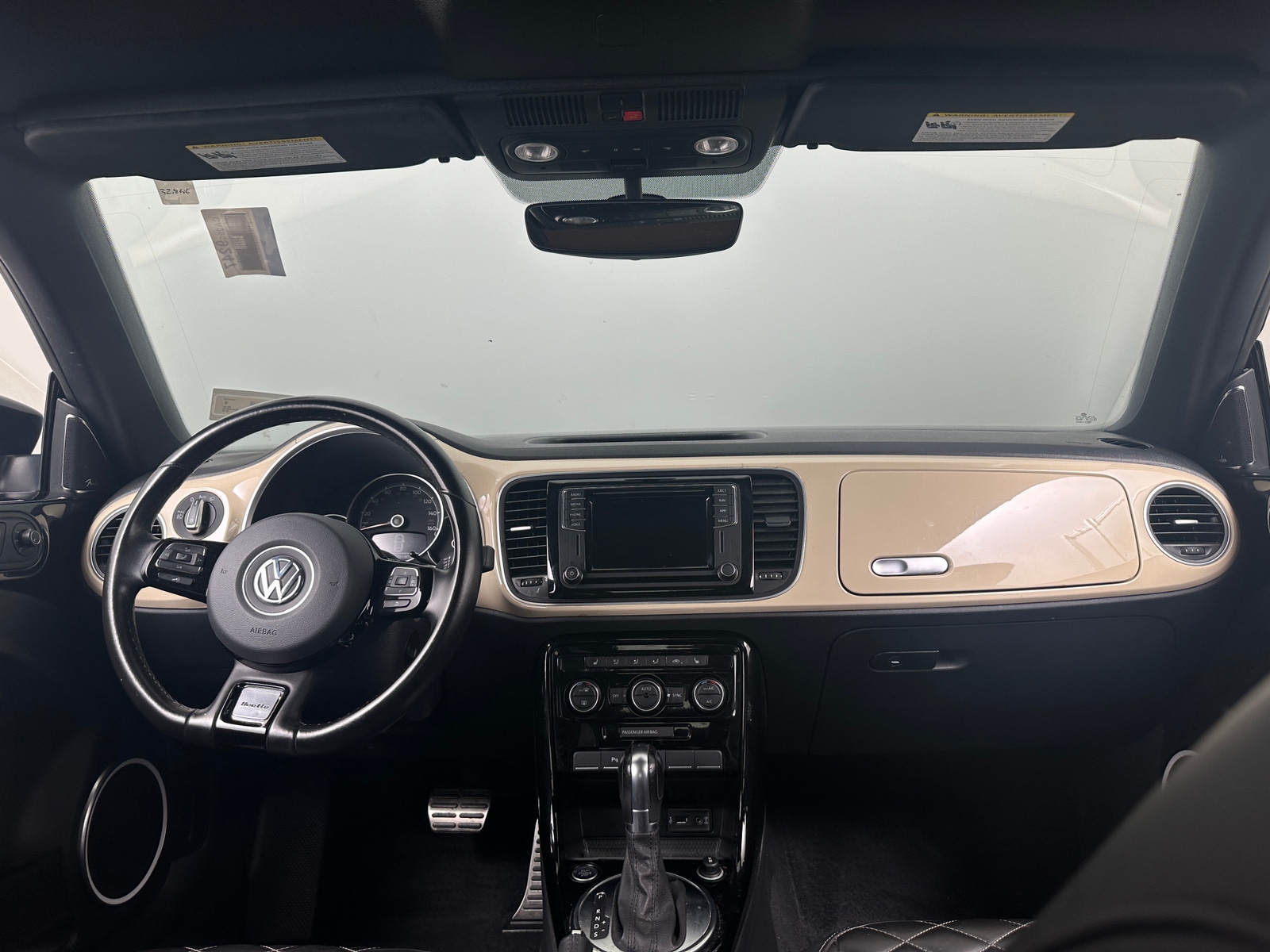 Thumbnail: 2019 Volkswagen Beetle - 2