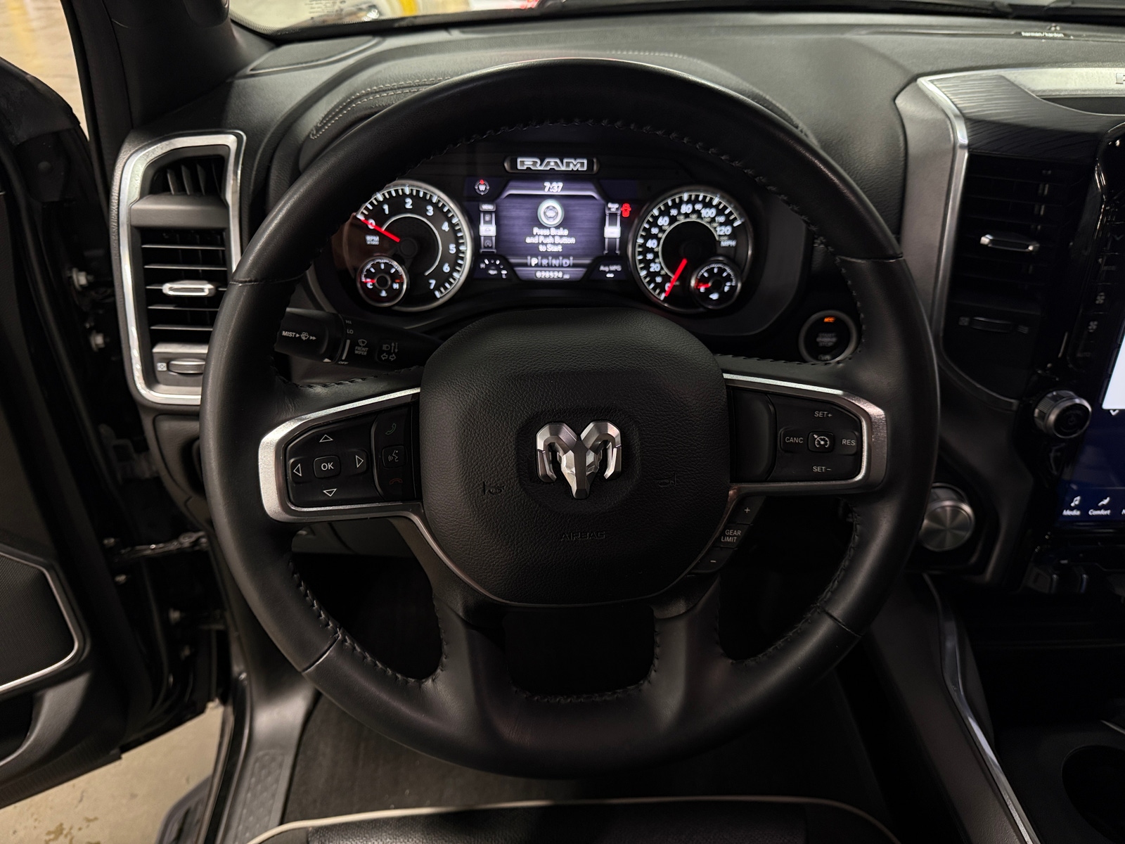 Thumbnail: 2023 RAM 1500 - 4
