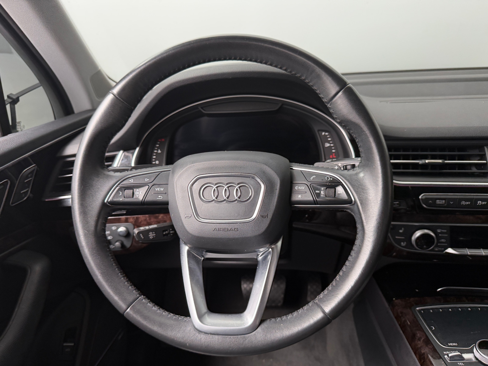 Thumbnail: 2018 Audi Q7 - 4