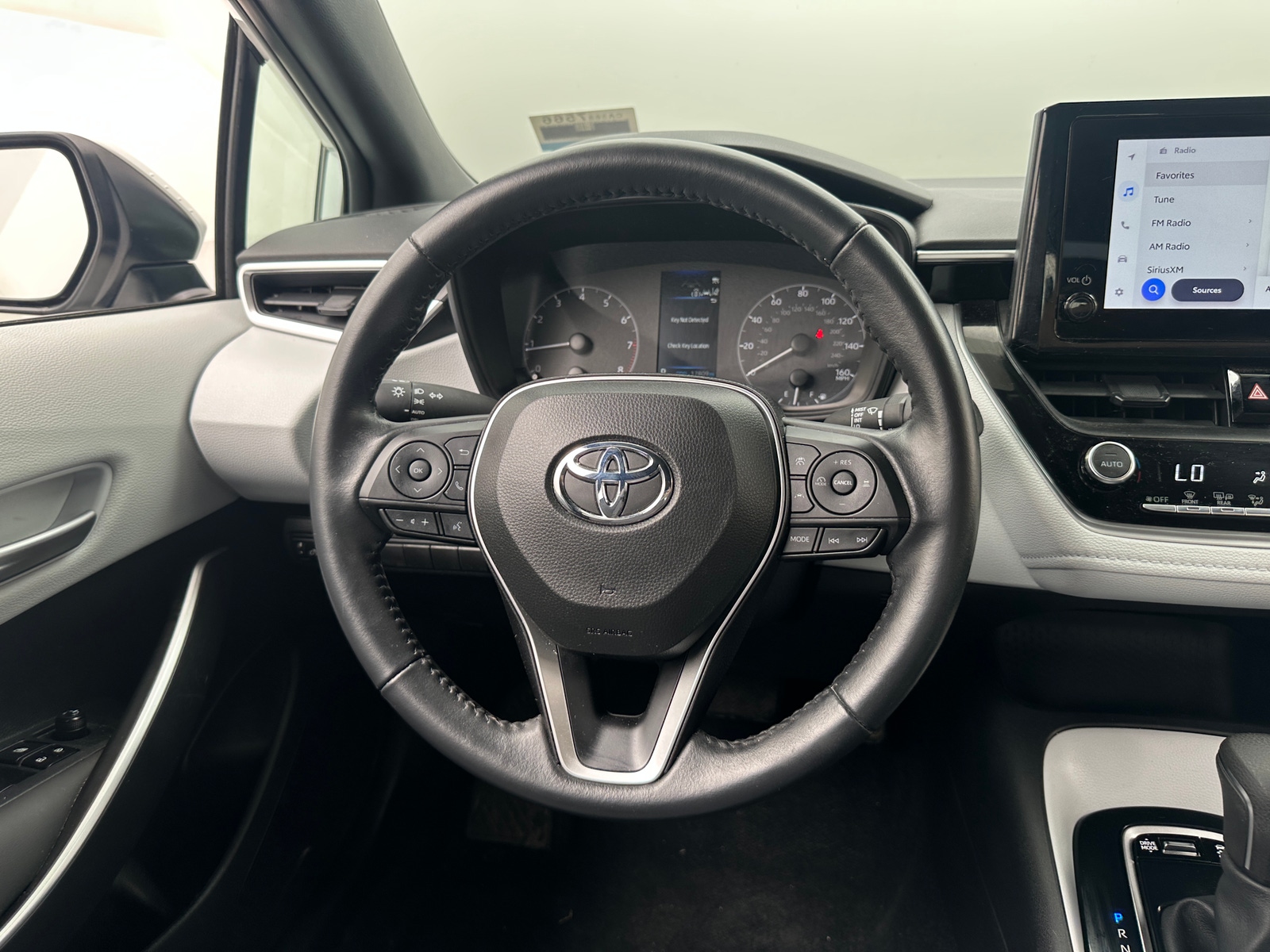 Thumbnail: 2023 Toyota Corolla - 5
