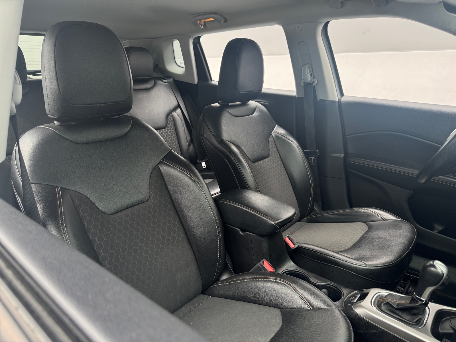 Thumbnail: 2020 Jeep Compass - 2