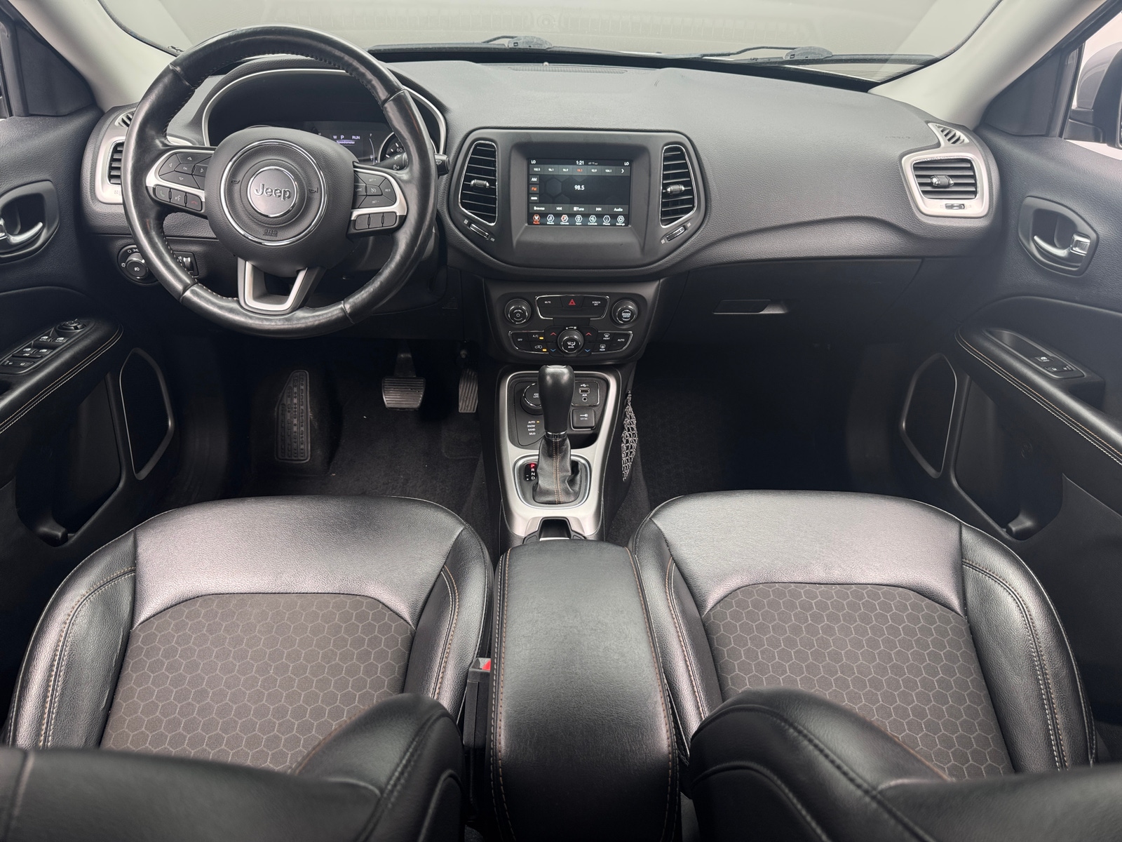Thumbnail: 2020 Jeep Compass - 3