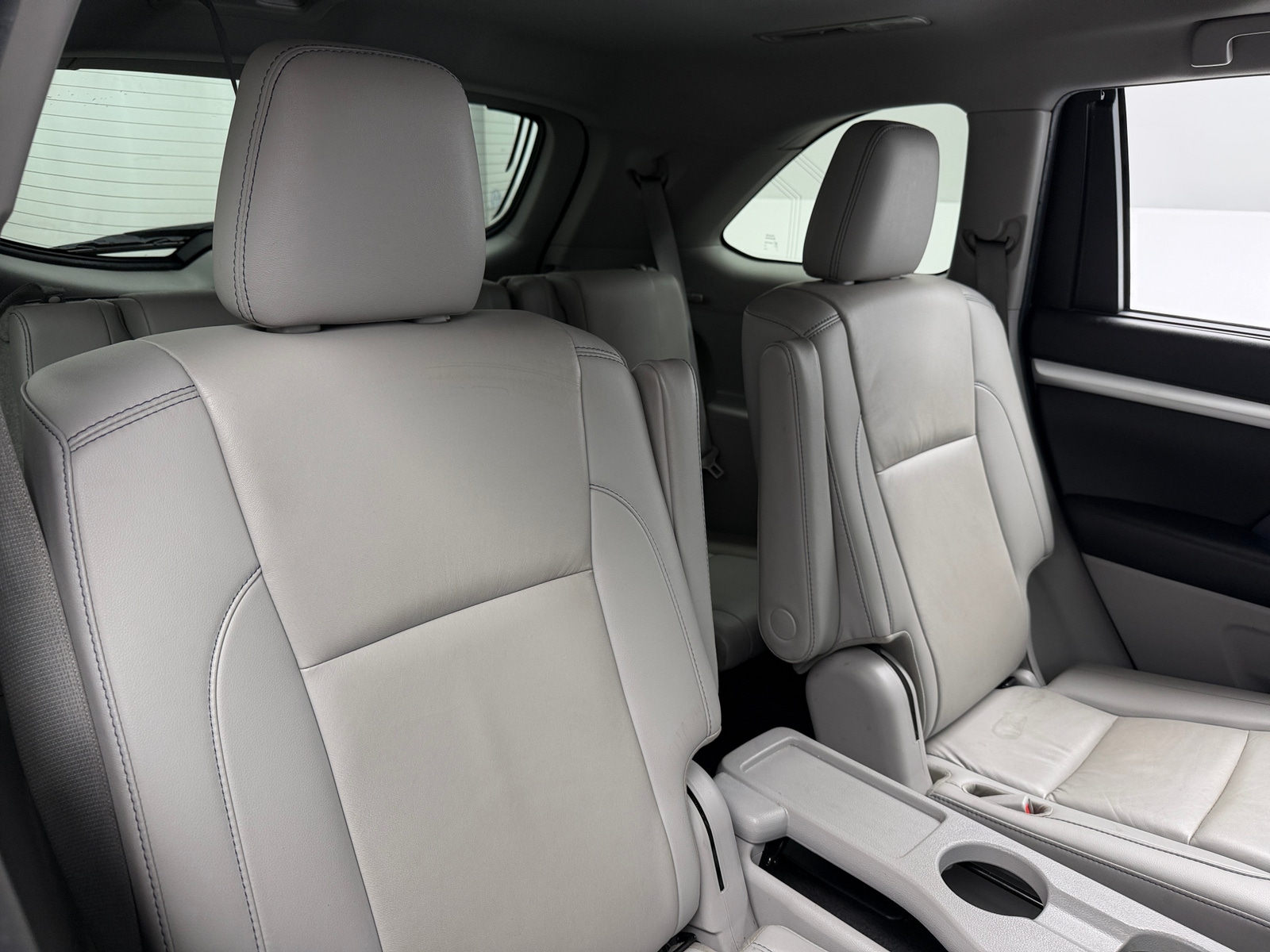 Thumbnail: 2019 Toyota Highlander - 5