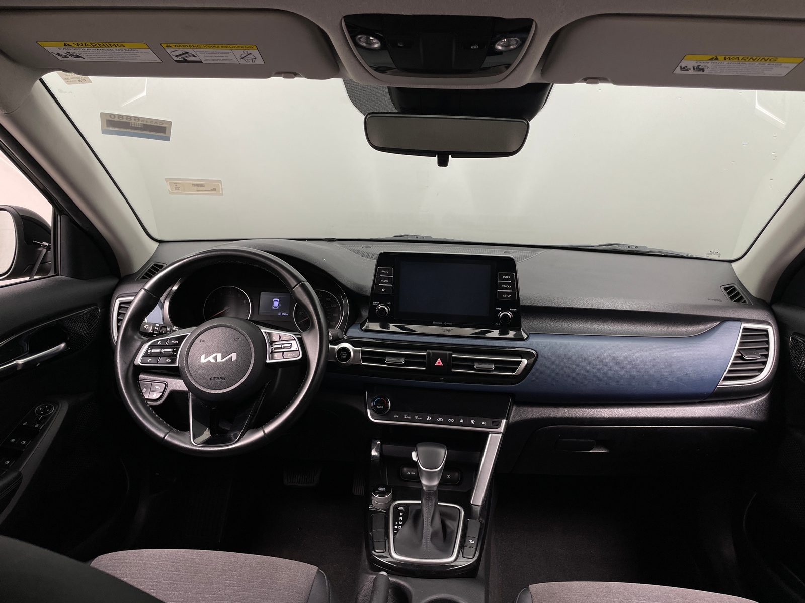 Thumbnail: 2023 Kia Seltos - 2