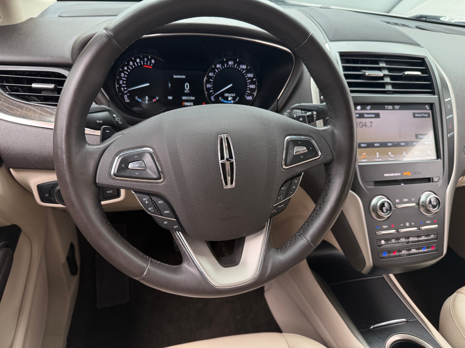 Thumbnail: 2019 Lincoln MKC - 4
