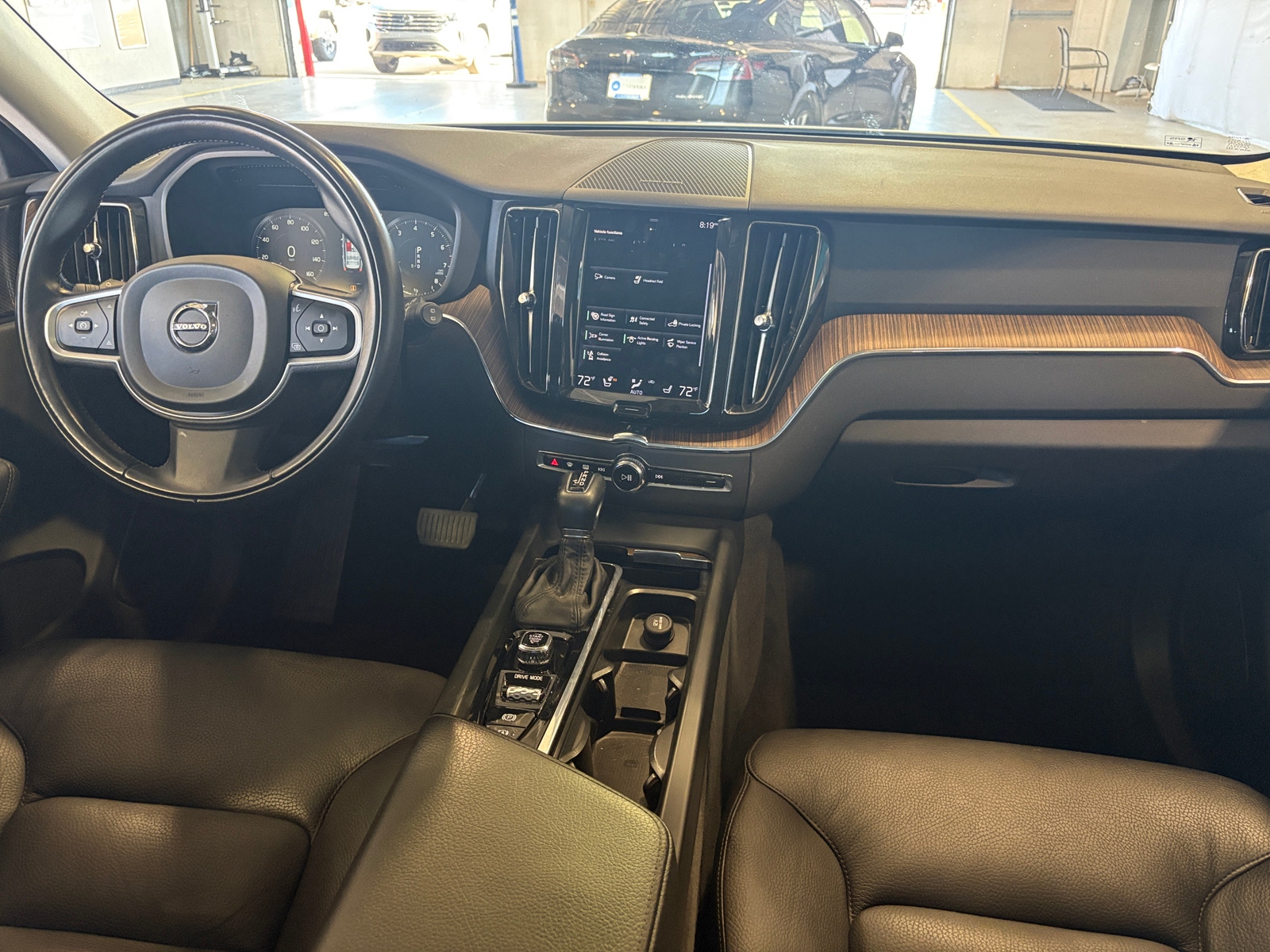Thumbnail: 2021 Volvo XC60 - 2