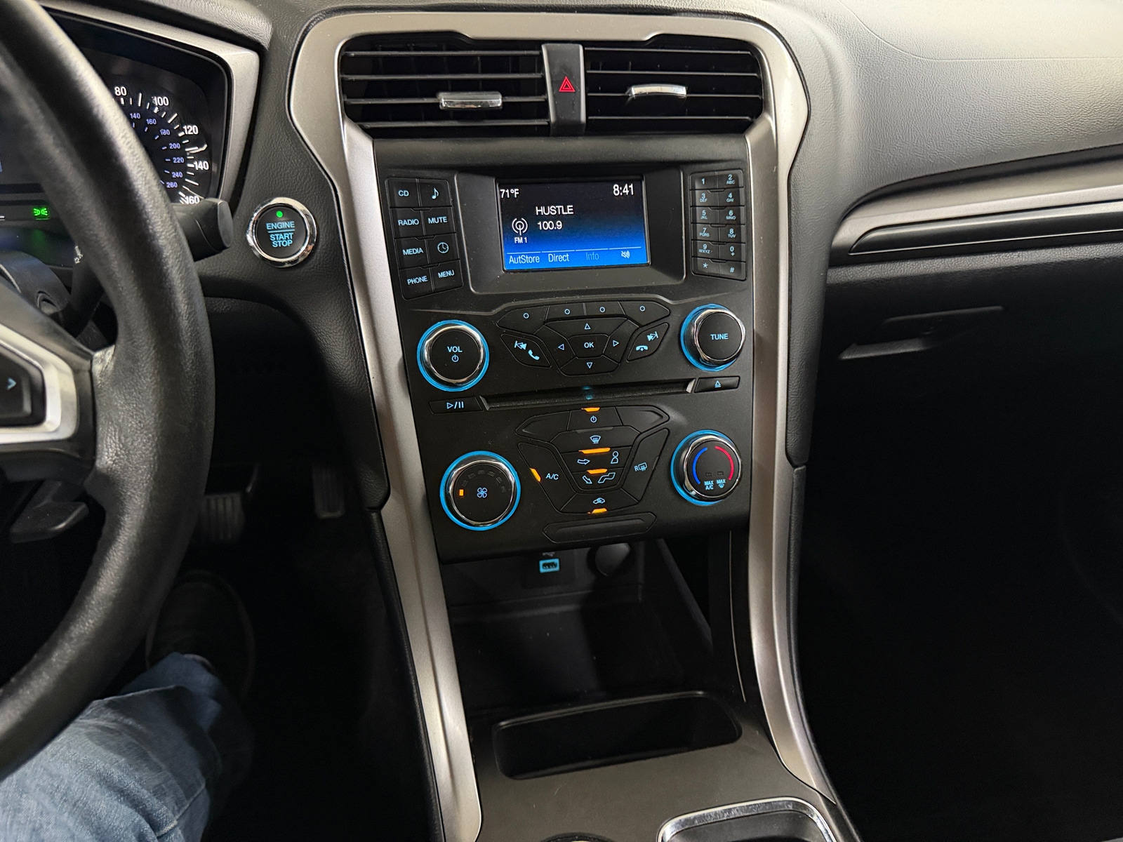 Thumbnail: 2017 Ford Fusion - 4