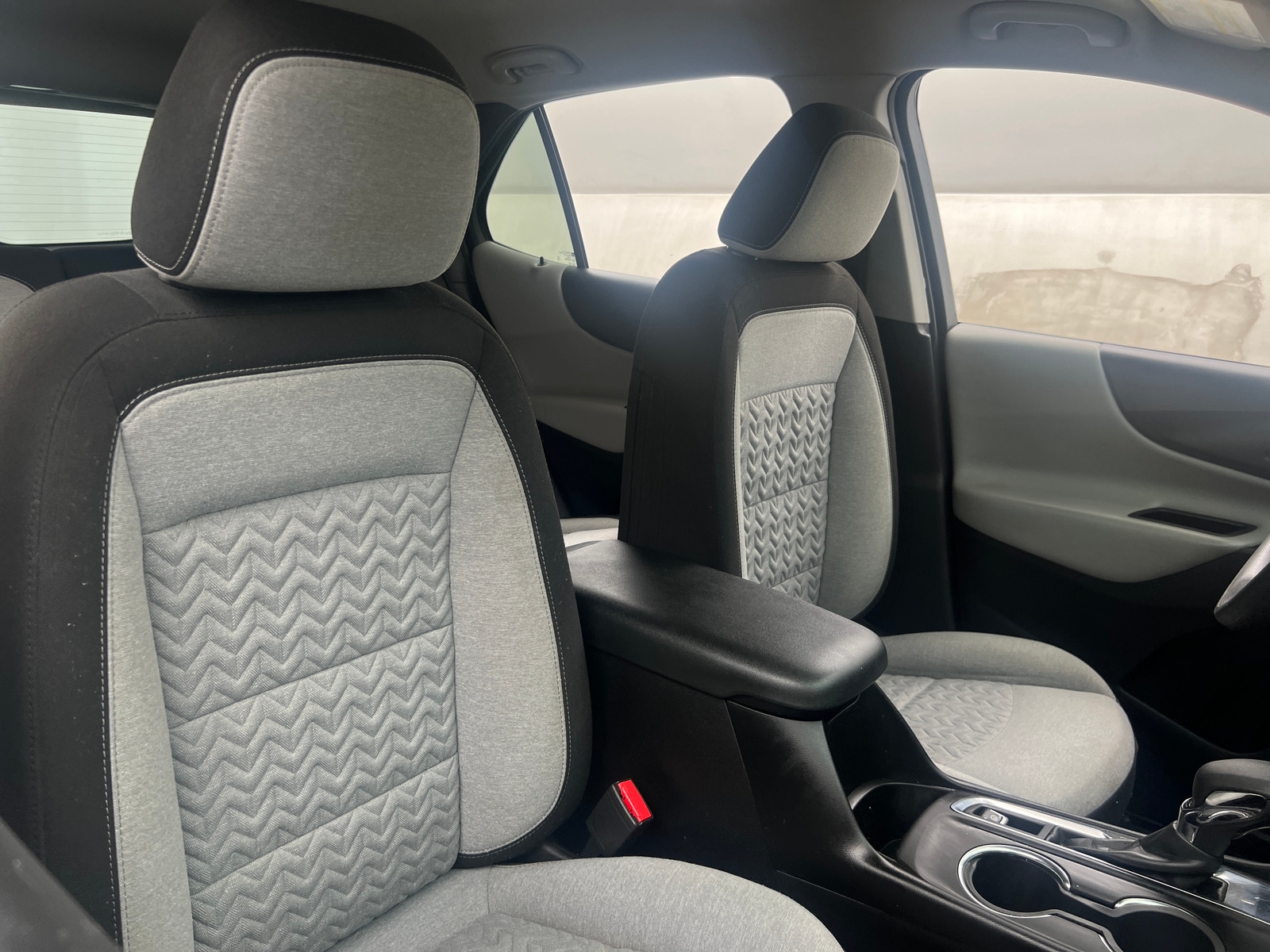 Thumbnail: 2022 Chevrolet Equinox - 2