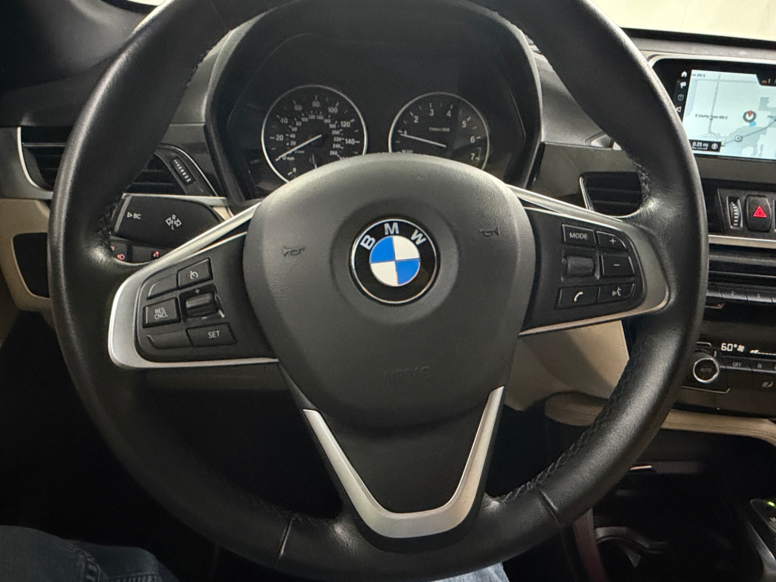 Thumbnail: 2018 BMW X1 - 4