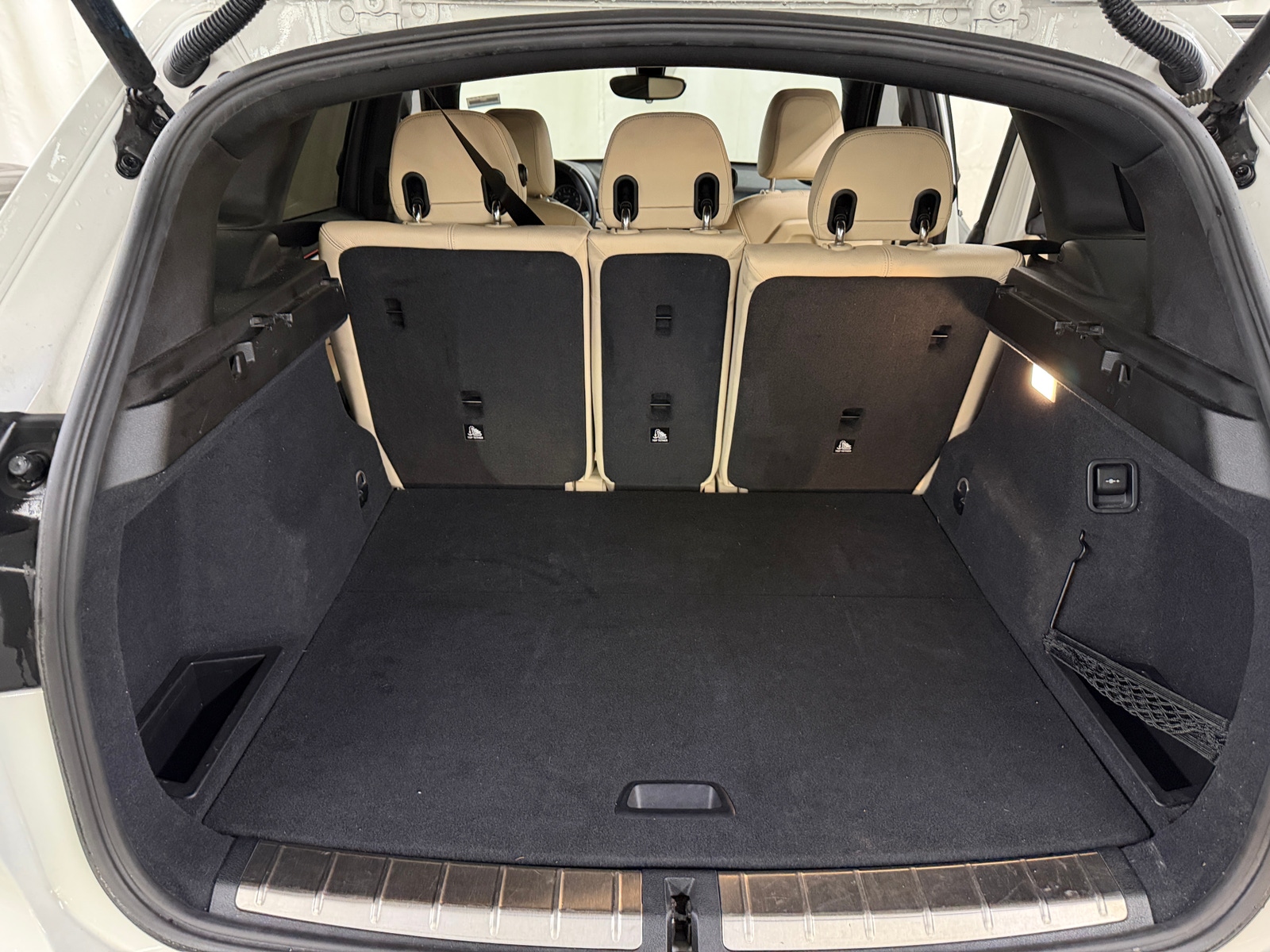 Thumbnail: 2018 BMW X1 - 6